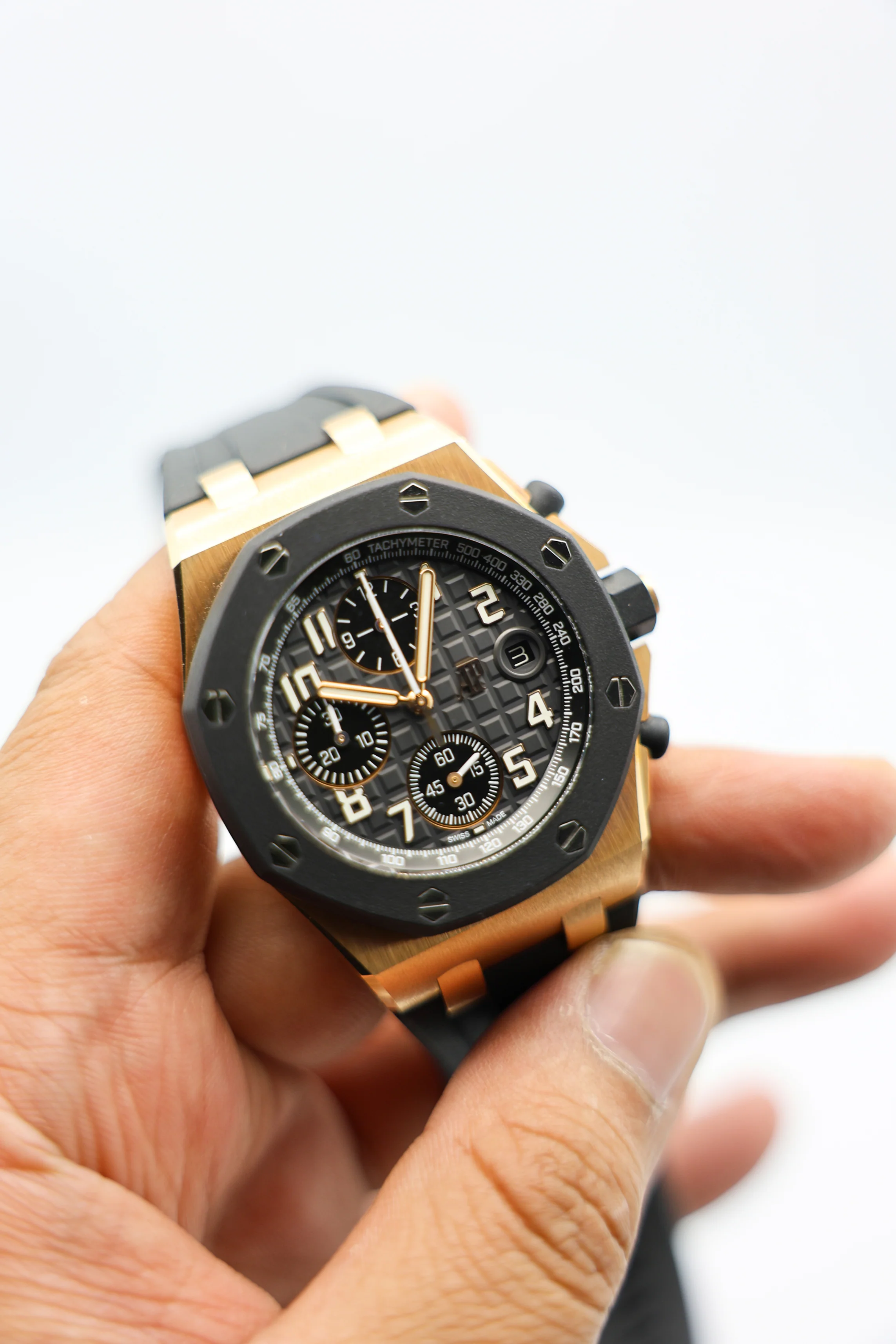 Audemars Piguet Royal Oak Offshore Chrono Rose Gold 42mm 2022 [Preowned] - Image 3