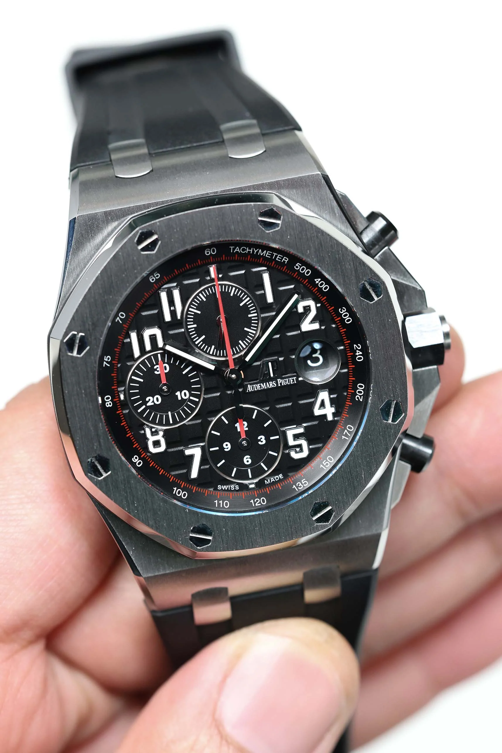 Audemars Piguet Royal Oak Offshore Chronograph Vampire 42mm 2017 [Preowned] - Image 7
