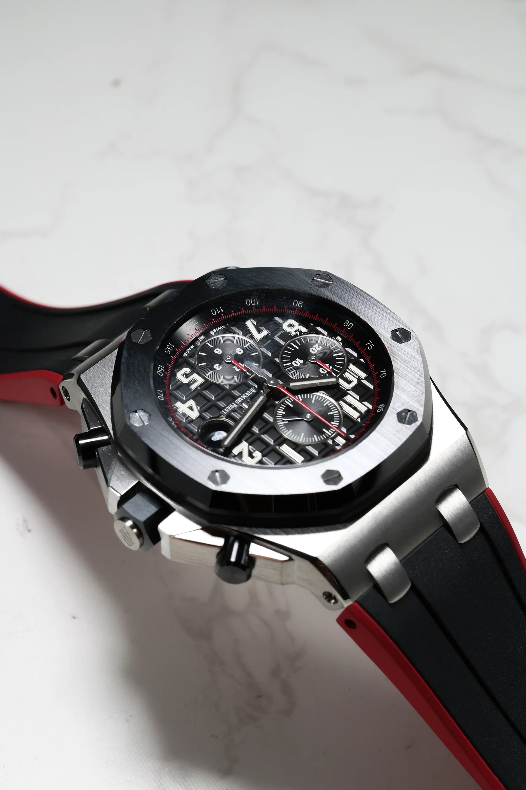 Audemars Piguet Royal Oak Offshore Chronograph Vampire 42mm 2018 [Preowned] - Image 13