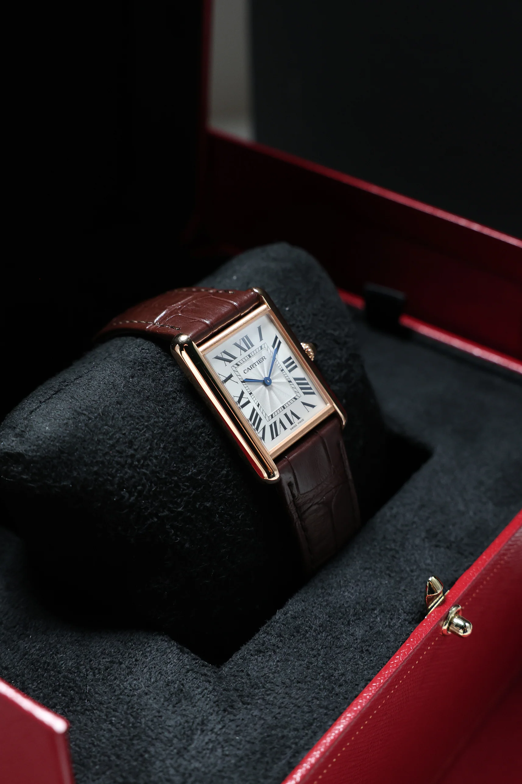 Cartier Tank Louis Large WGTA0011 2021 [Preowned] - Image 5