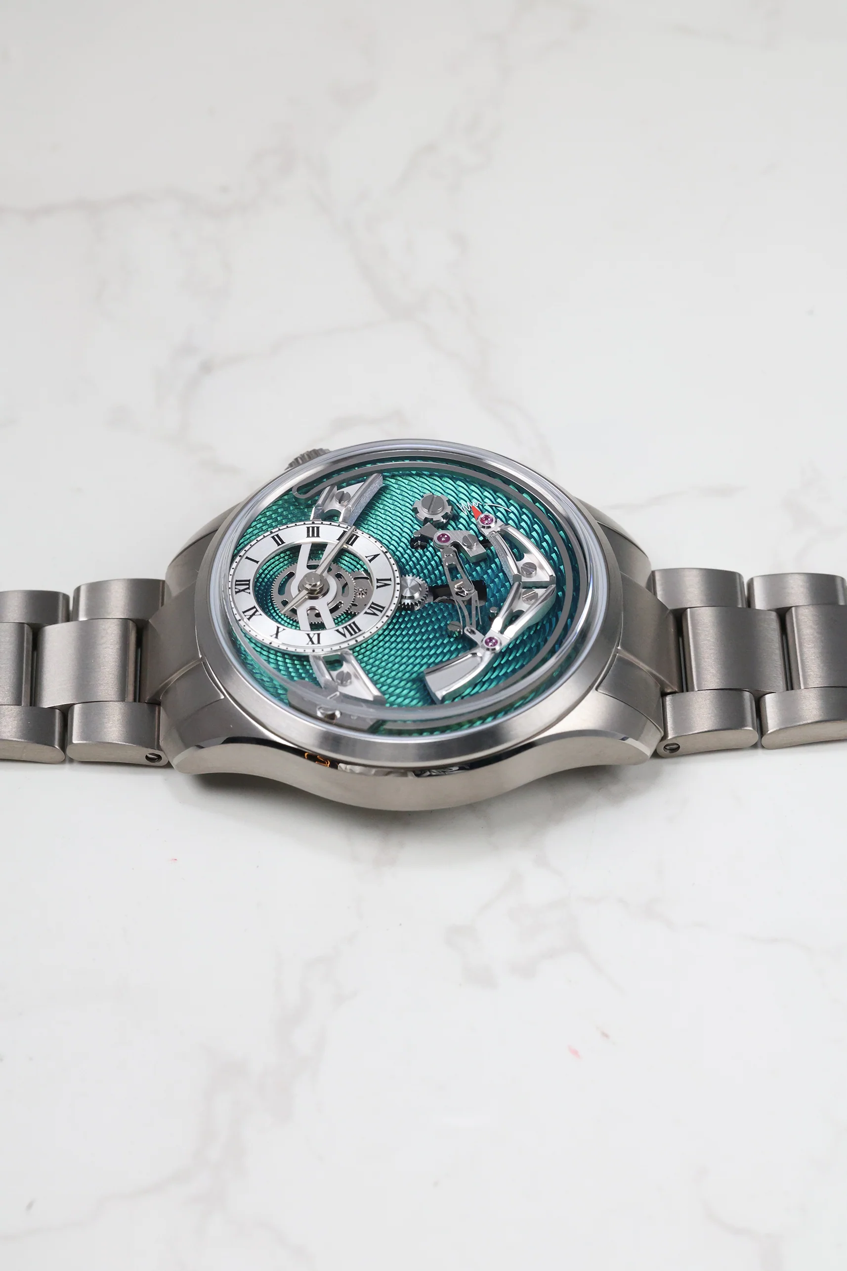 Christopher Ward C1 Bel Canto Classic Verde 2025 [Preowned] - Image 12