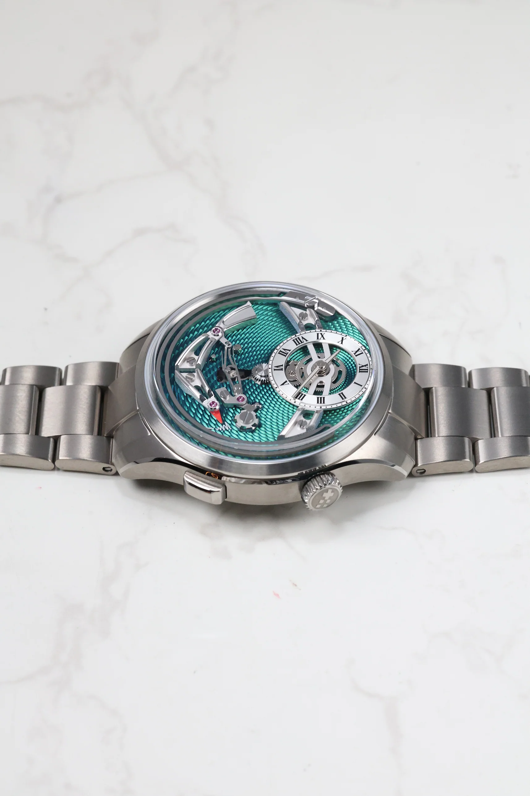 Christopher Ward C1 Bel Canto Classic Verde 2025 [Preowned] - Image 15