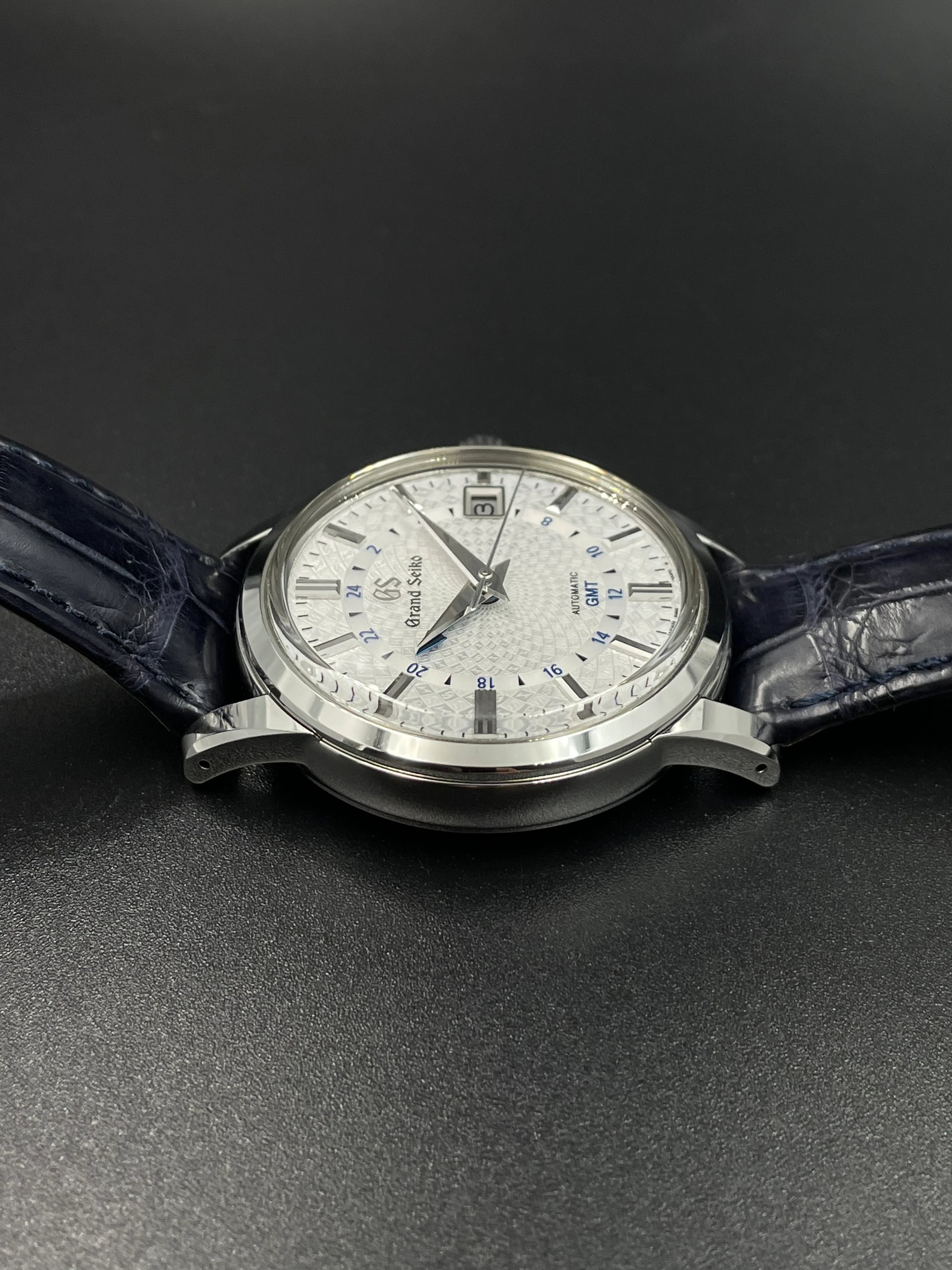 Grand Seiko Elegance SBGM235 'Kiku' 9S GMT 20th Anniversary LE 39.5mm 2018 [Preowned] - Image 5