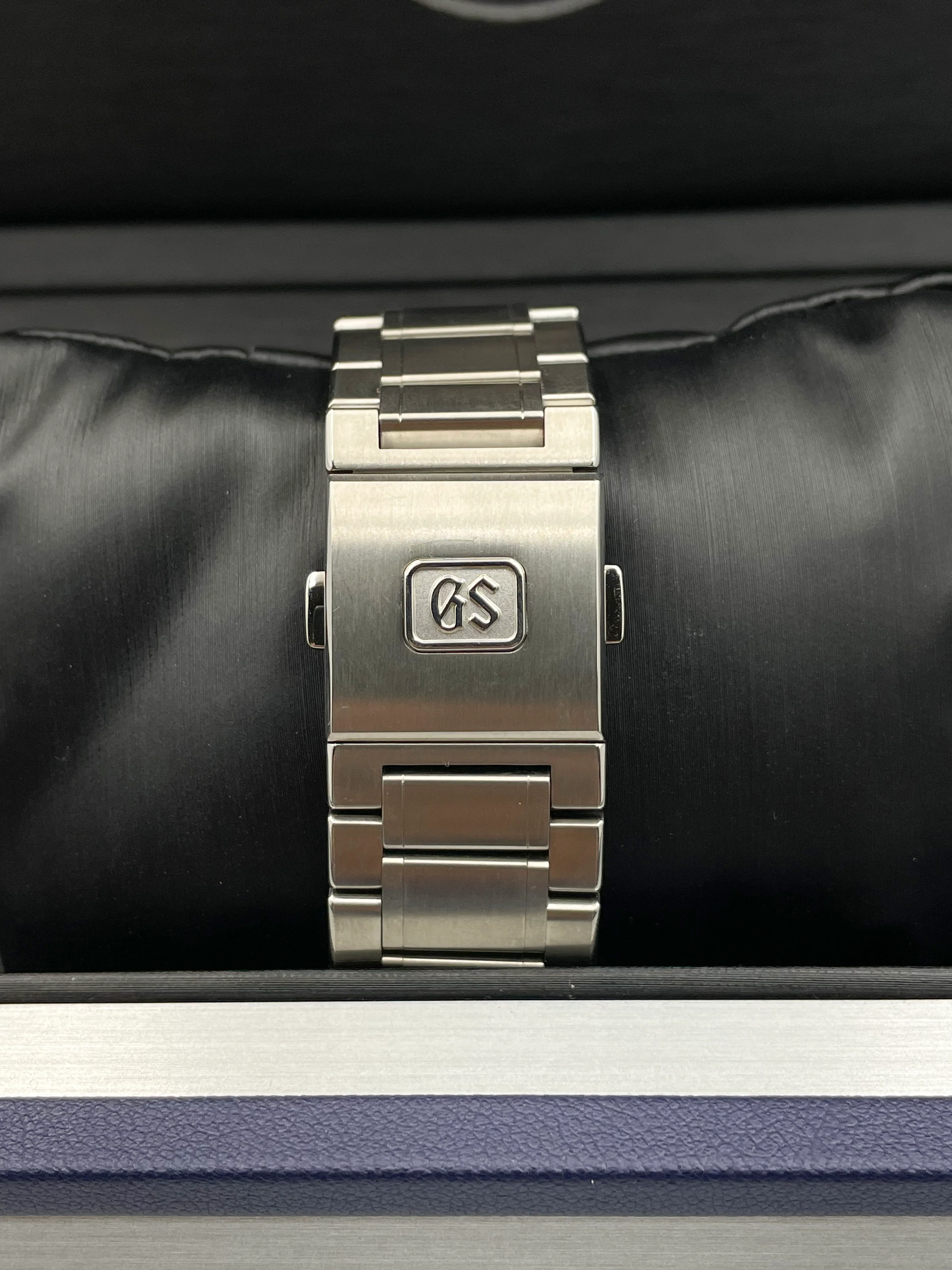 Grand Seiko Evolution 9 'Mt. Iwate' SLGH019 2023 [Preowned] - Image 14