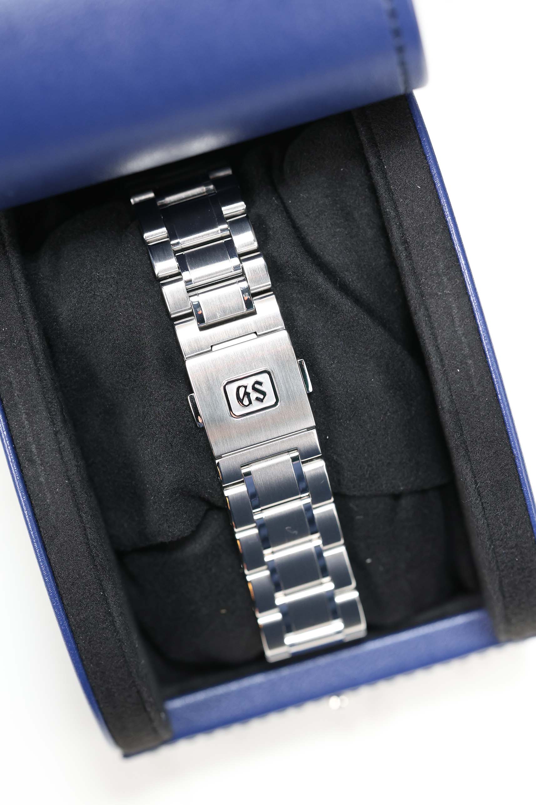 Grand Seiko Heritage 44GS Red Fuji SBGH327G 2024 [Preowned] - Image 18