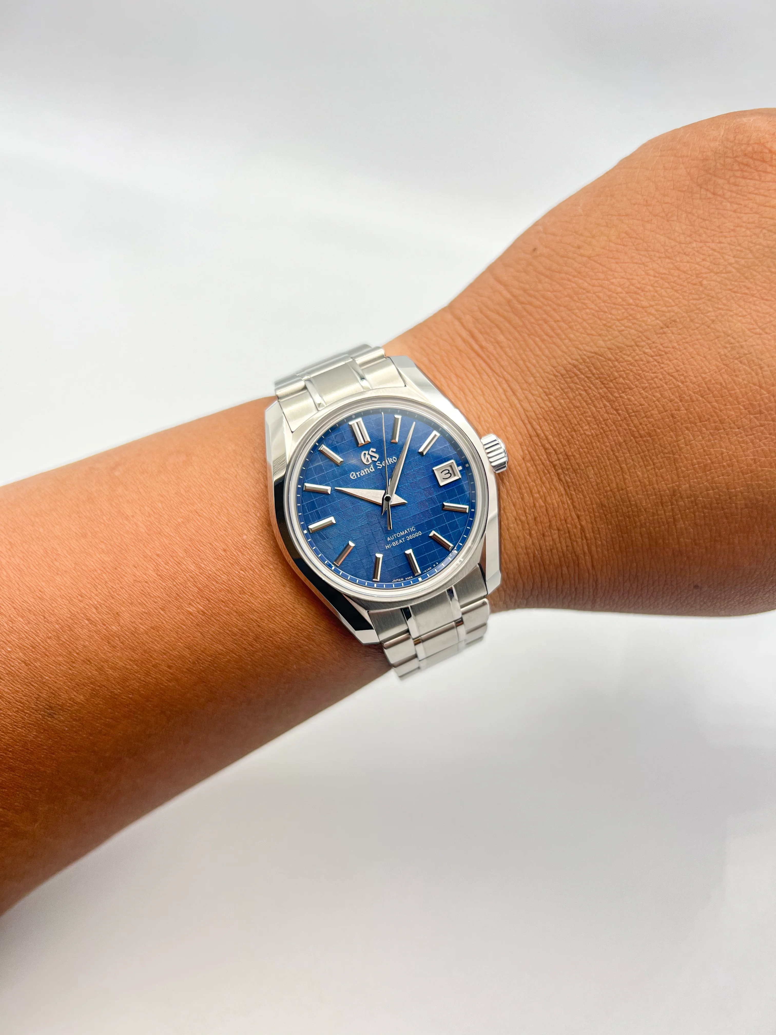 Grand Seiko Heritage Hi-Beat Ginza Limited Edition SBGH315 - Image 6