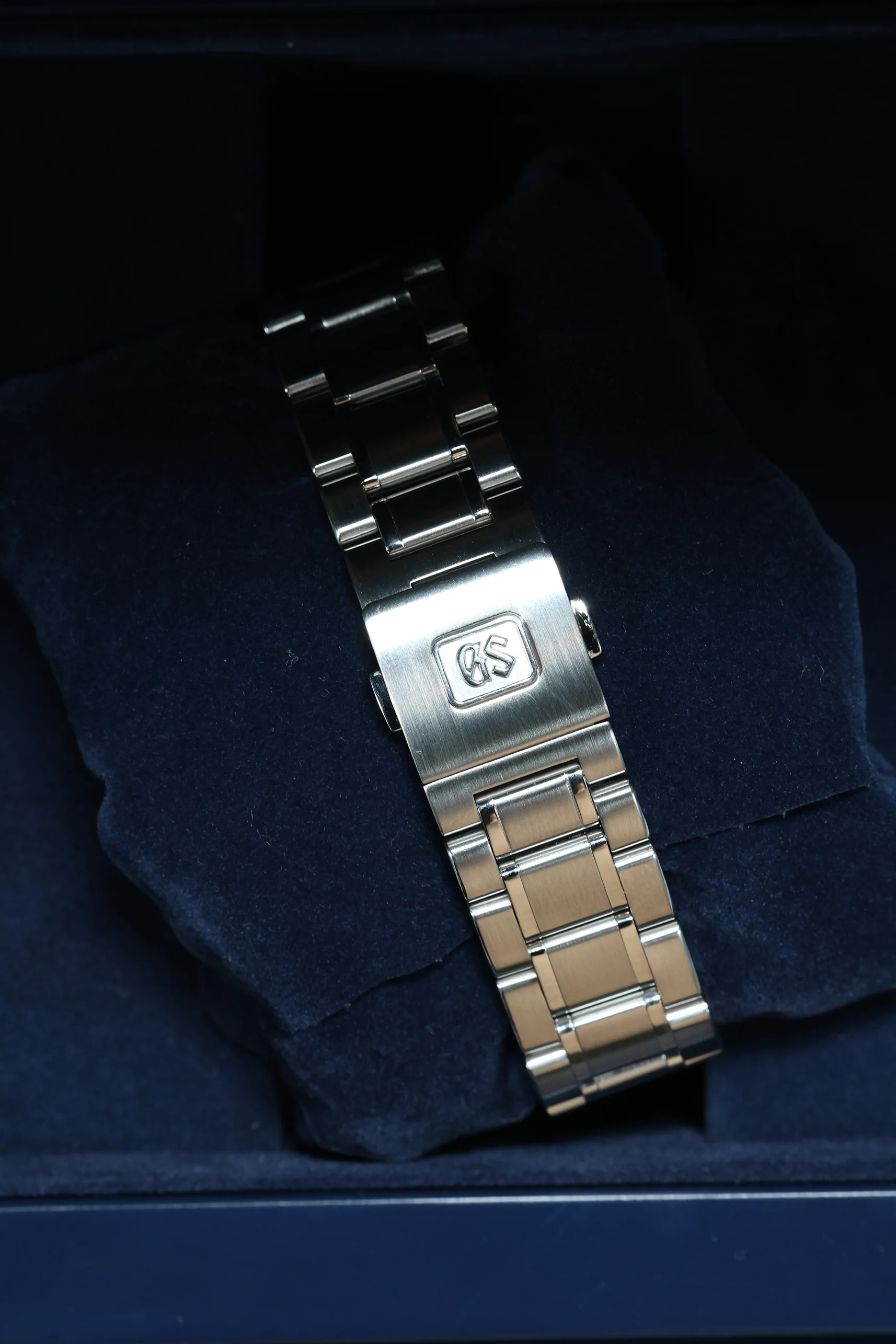 Grand Seiko Hi-Beat GMT 44GS Double Logo SBGJ003 2015 [Preowned] - Image 14