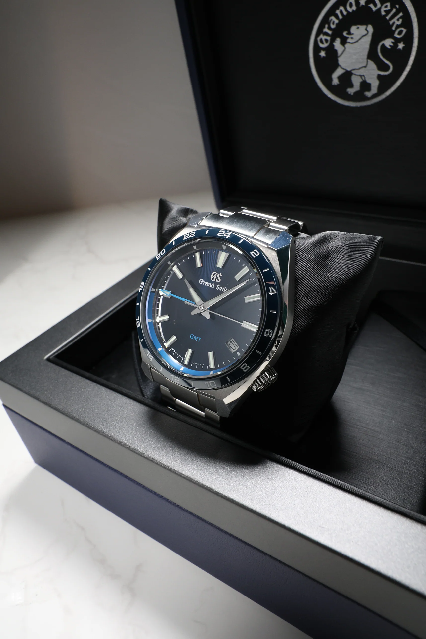 Grand Seiko Quartz Sport GMT SBGN021G 2023 [Preowned] - Image 8