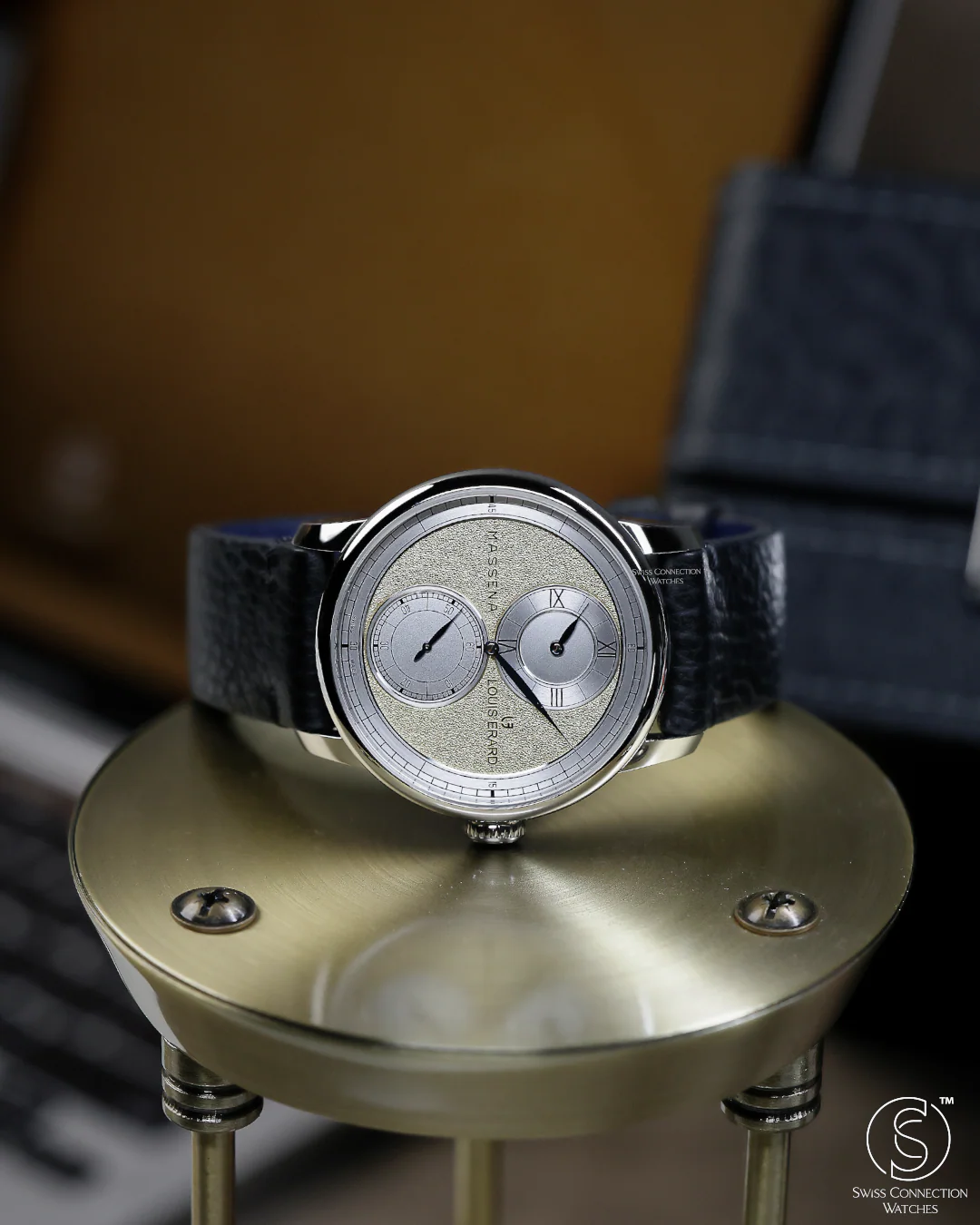 Louis Erard Le Régulateur x Massena LAB Gold 42mm - Image 5