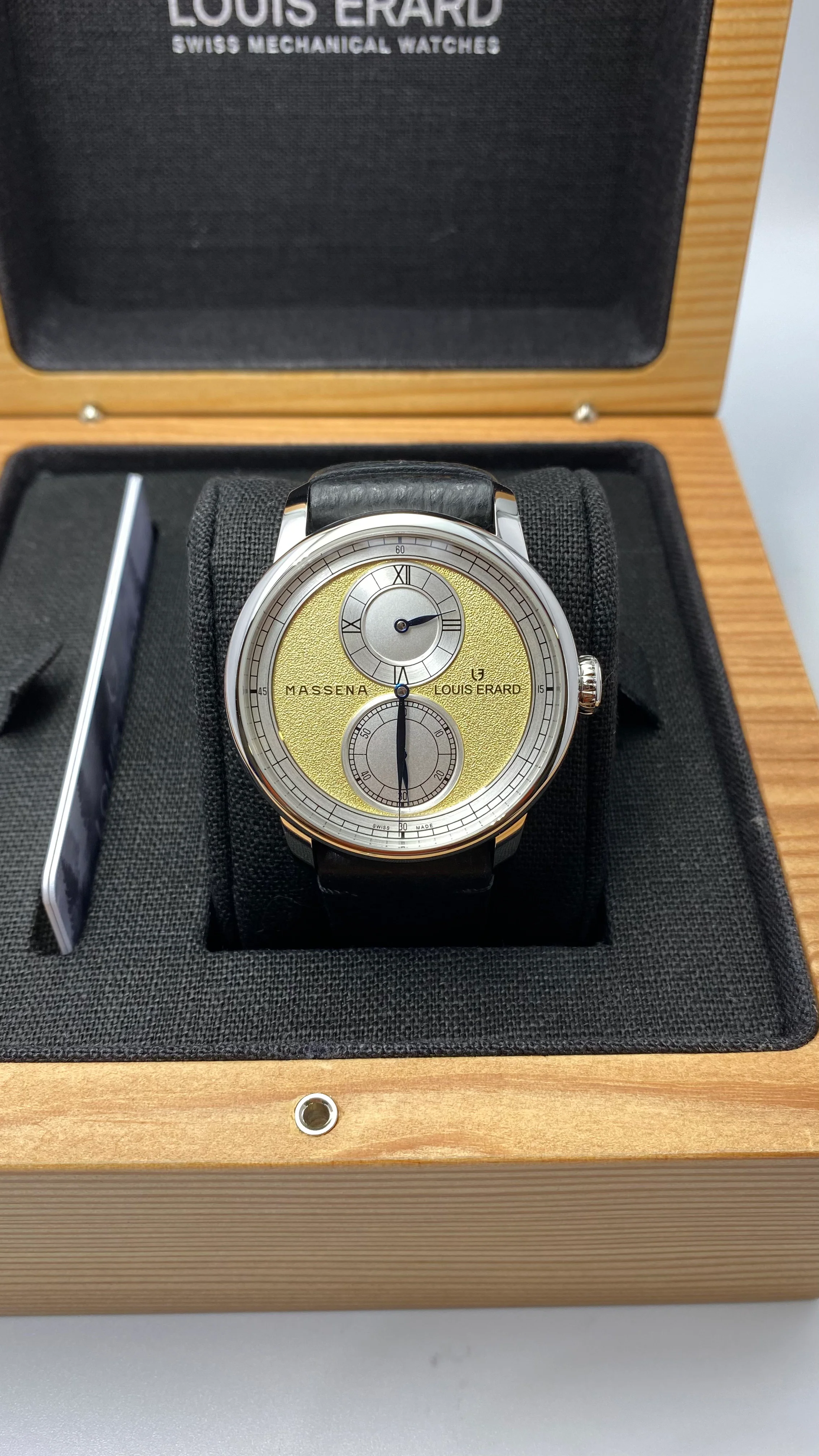 Louis Erard Le Régulateur x Massena LAB Gold 42mm - Image 7