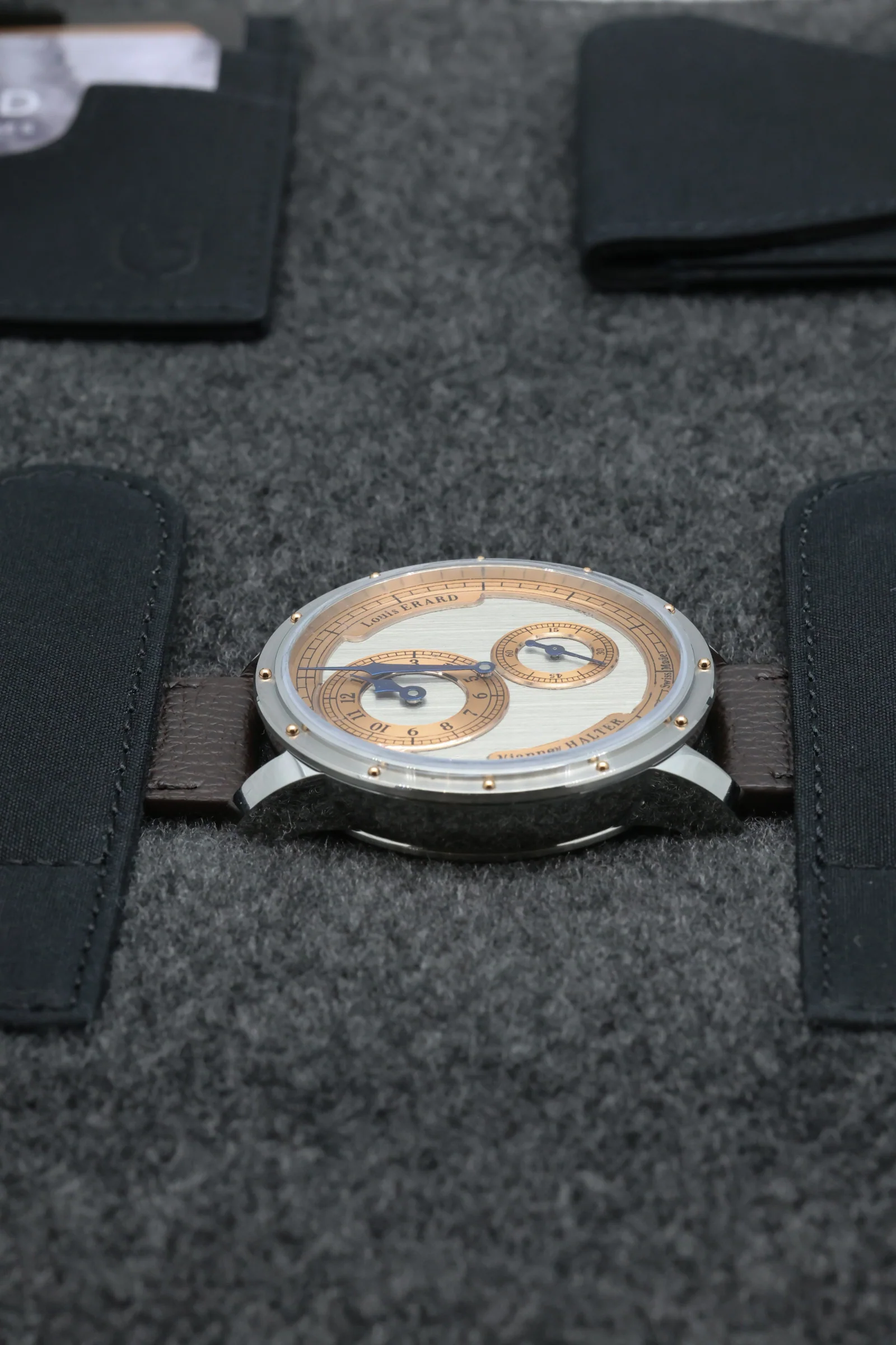 Louis Erard Le Régulateur x Vianney Halter II 43mm 85246AA02.BVA172 - Image 11