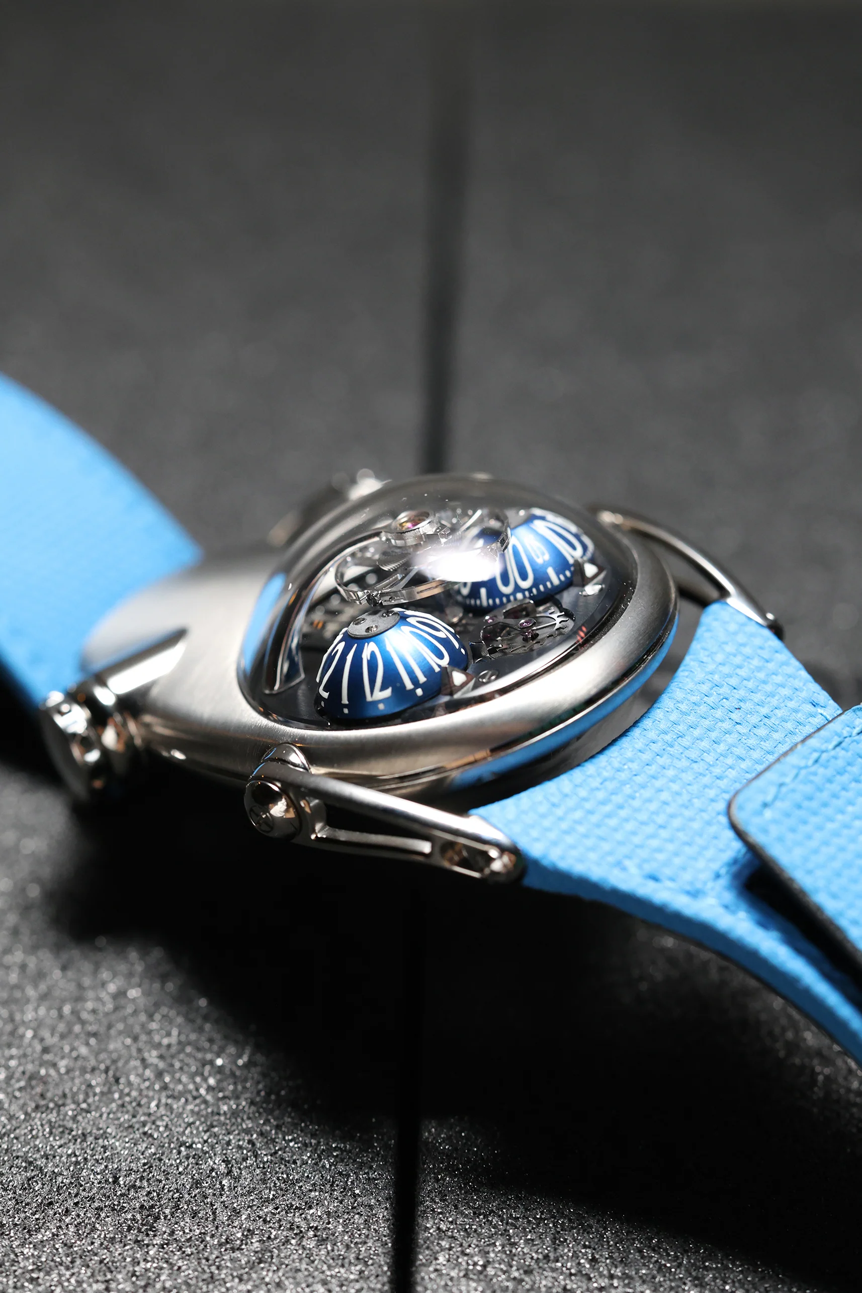 MB&F HM10 Bulldog Titanium 2024 [Preowned] - Image 19