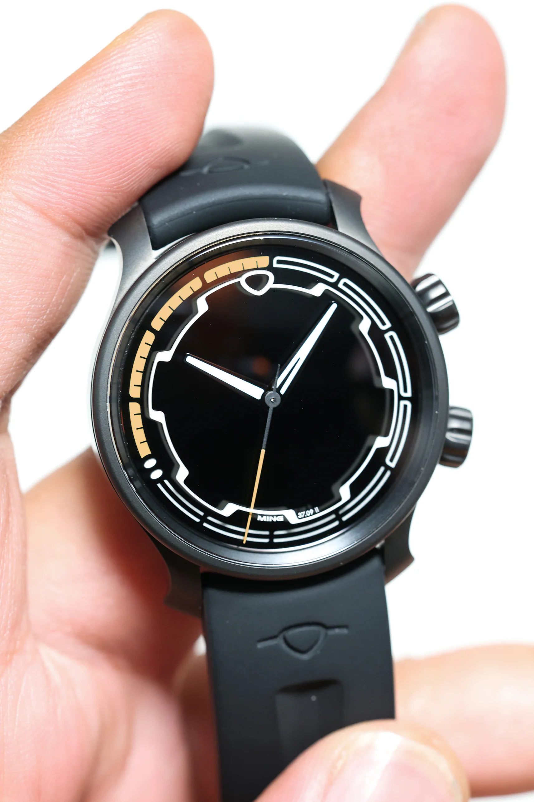 Ming 37.09 Uni - 38mm 2025 [Preowned] - Image 6