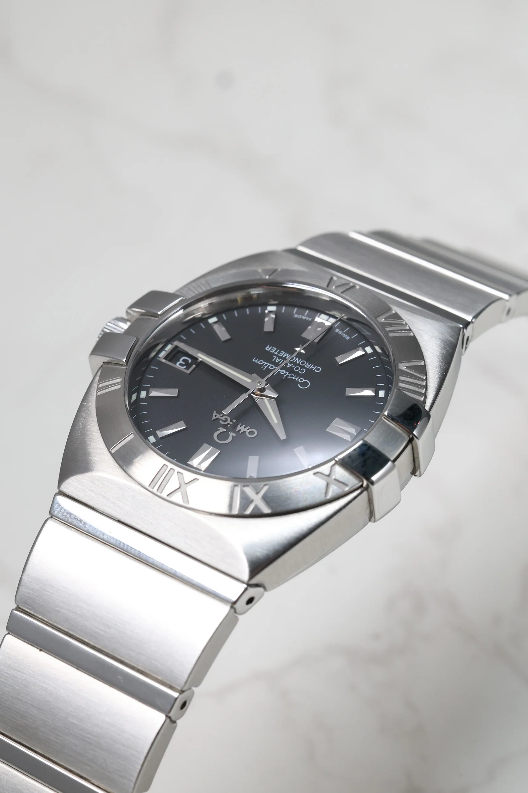 Omega Constellation 35mm Black 1501.51.00 2004 [Preowned] - Image 9