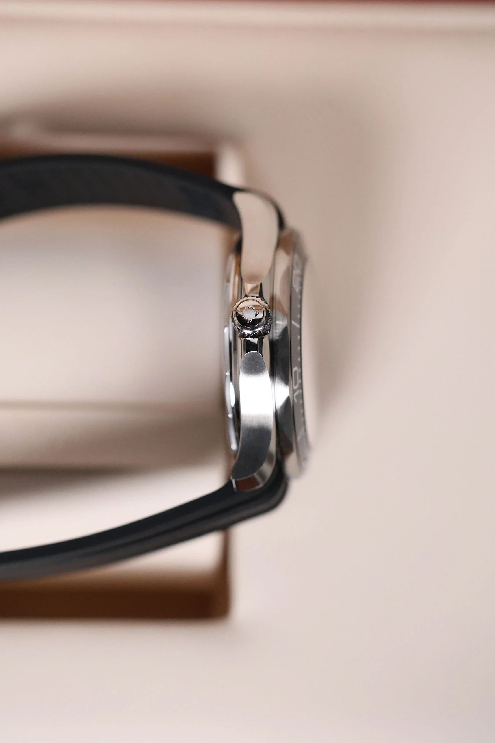 Omega Diver 300m Co-Axial Master Chronometer 42mm - Image 11