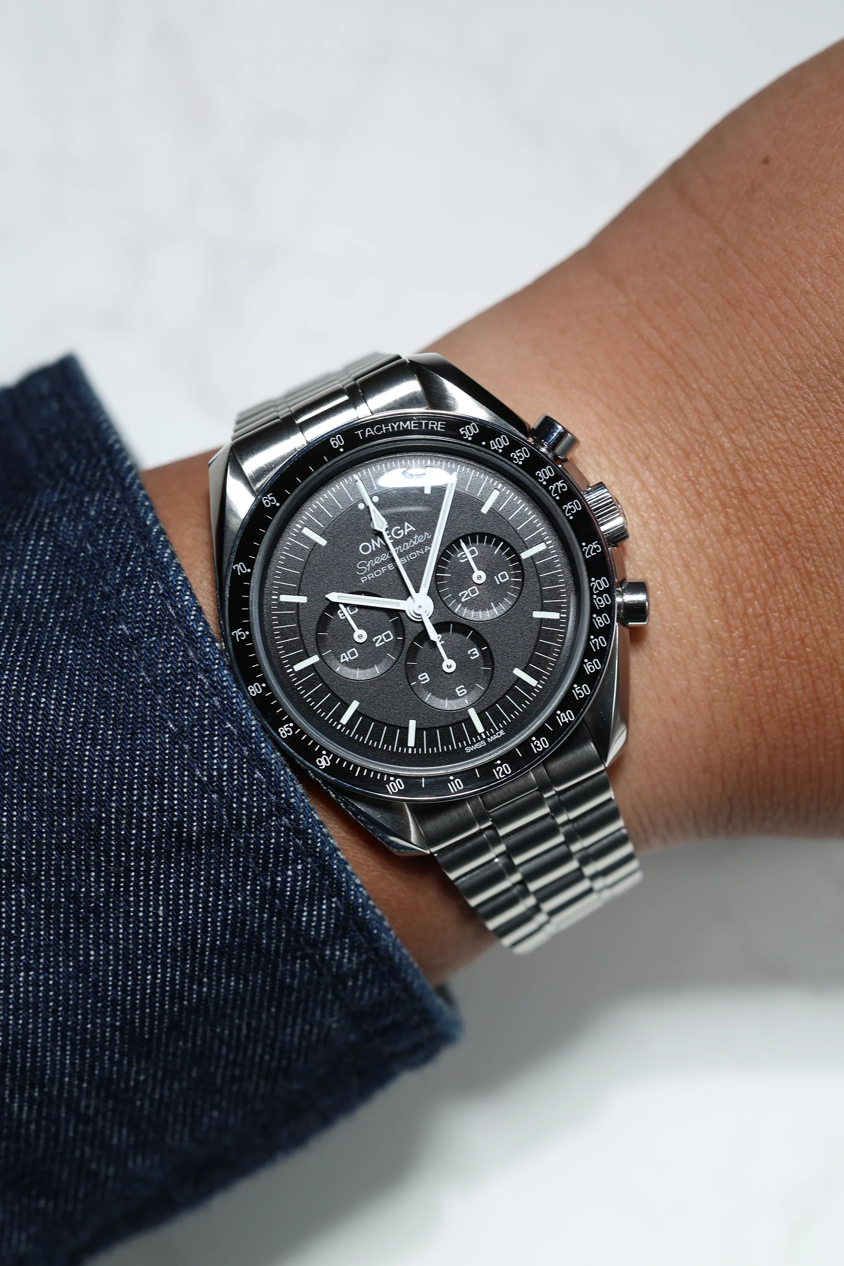 Omega Speedmaster Moonwatch Professional 3861 Hesalite 310.30.42.50.01.001 2021 [Preowned] - Image 6