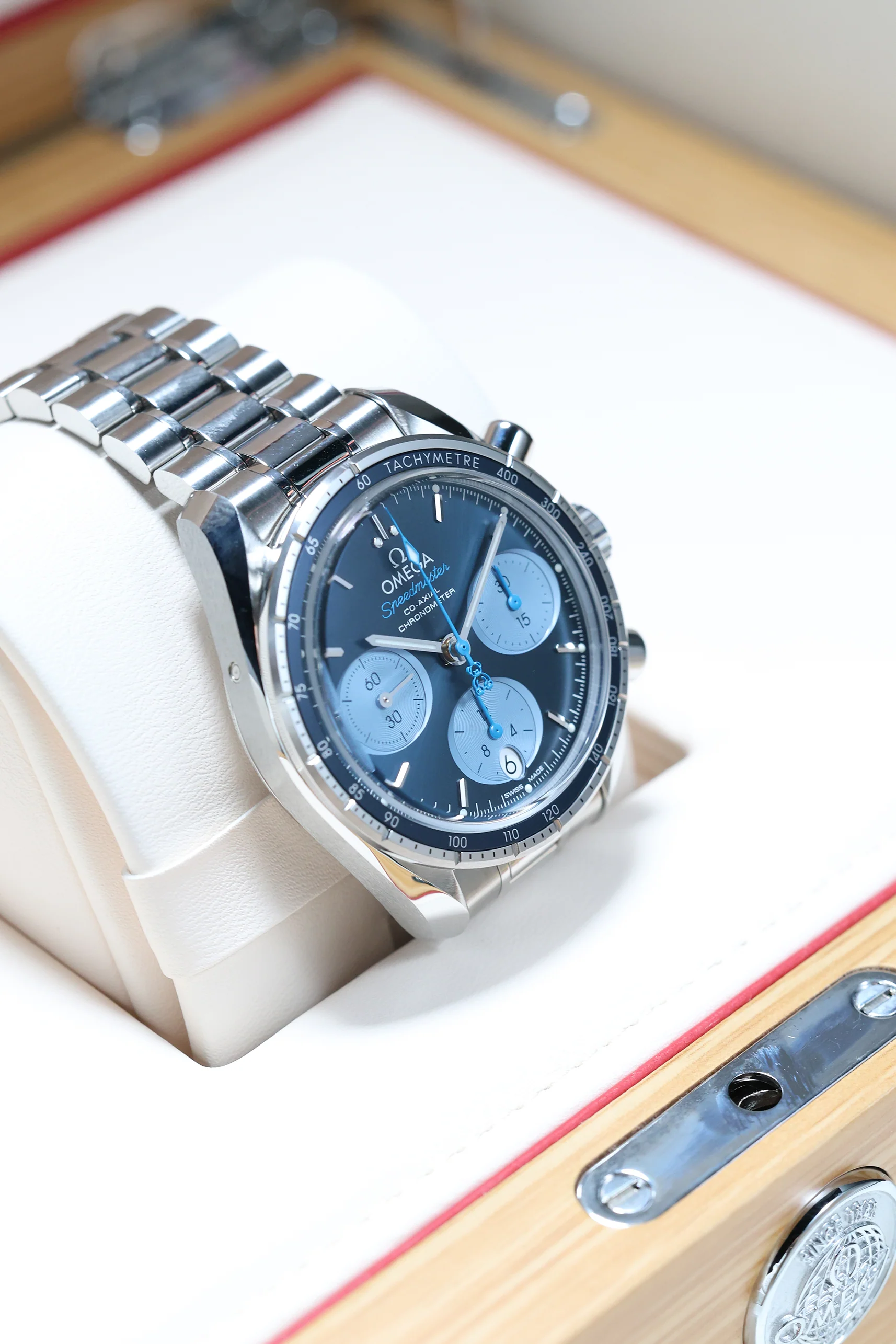 Omega Speedmaster "Orbis" 38mm 2024 [Preowned] - Image 9