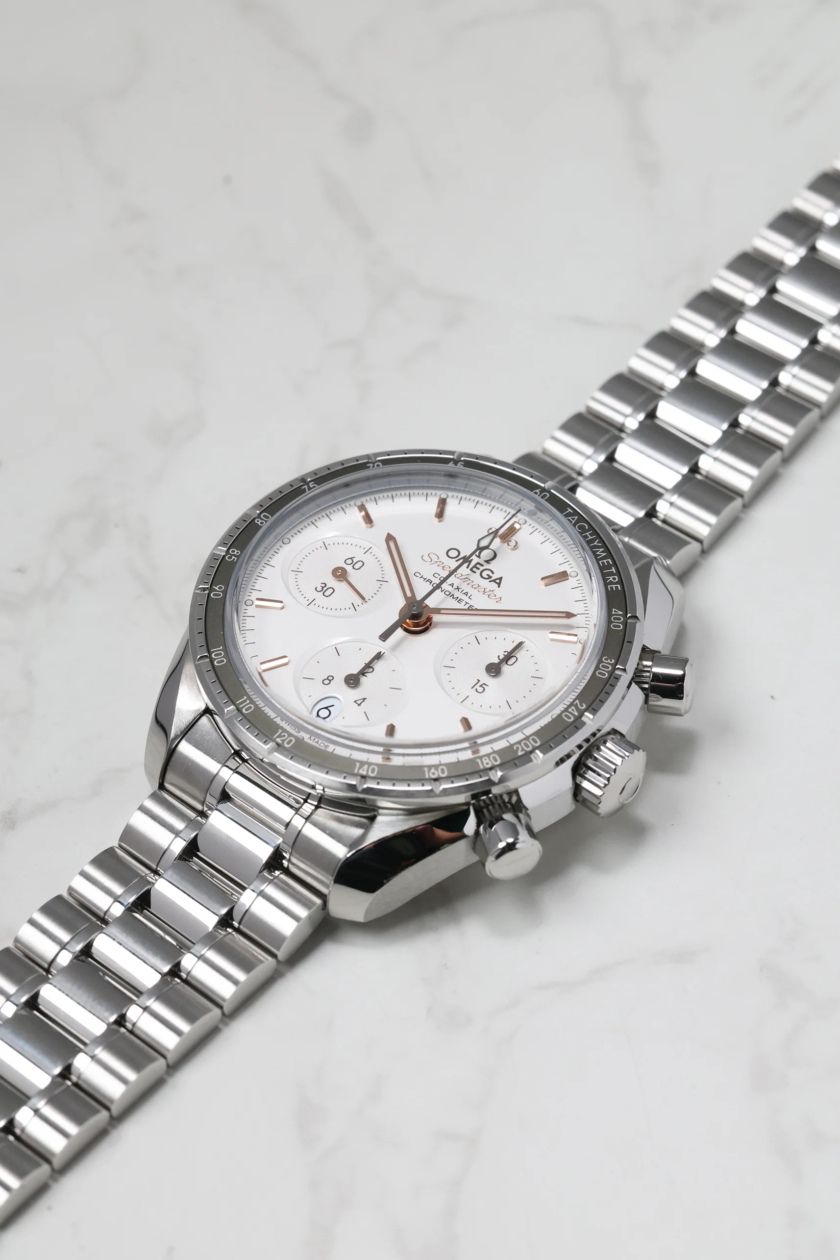 Omega Speedmaster Opaline Silver 38mm 324.30.38.50.02.001 2022 [Preowned] - Image 16