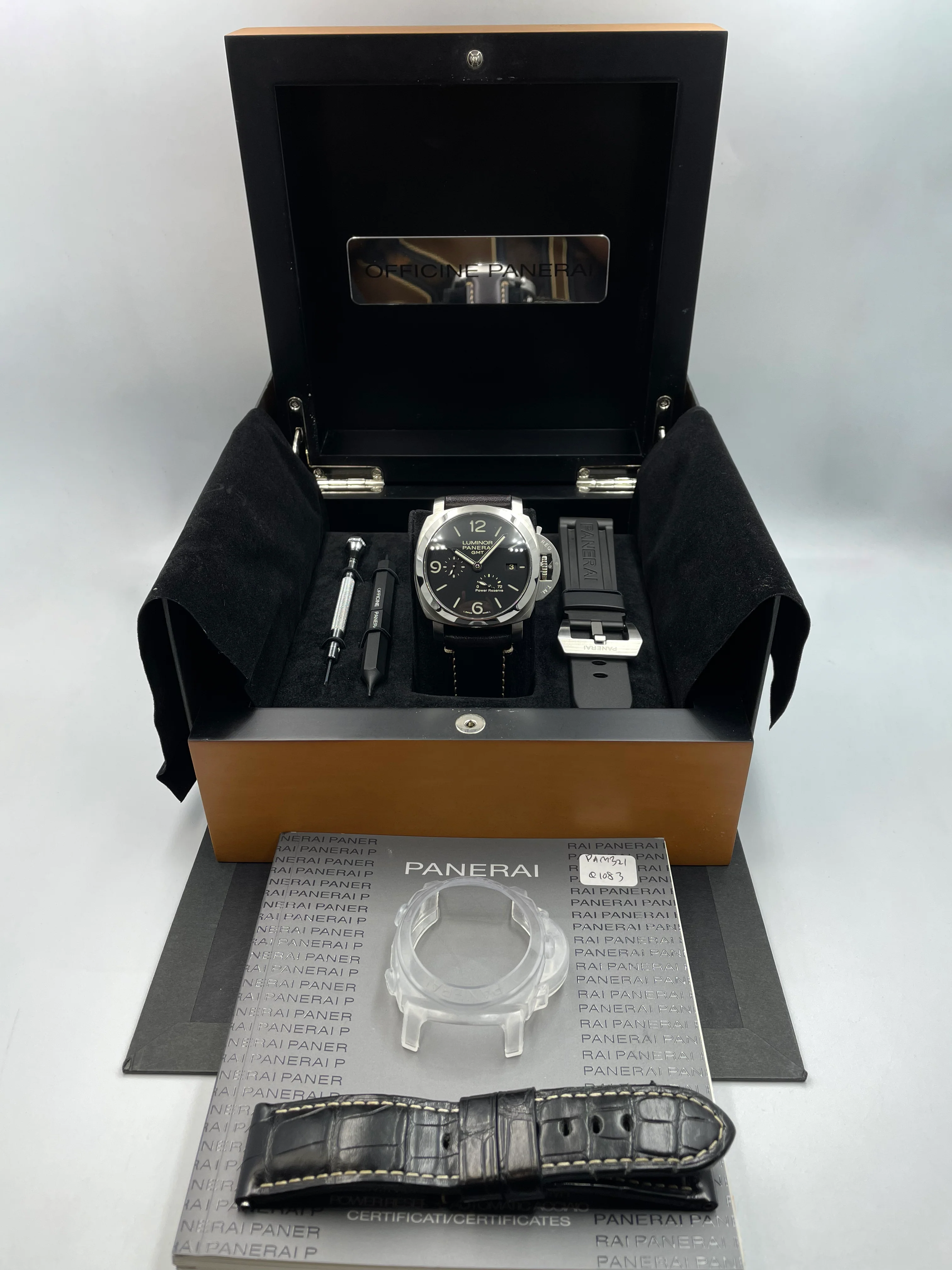 Panerai Luminor 1950 3 Days GMT Power Reserve PAM00321 2015 [Preowned] - Image 19