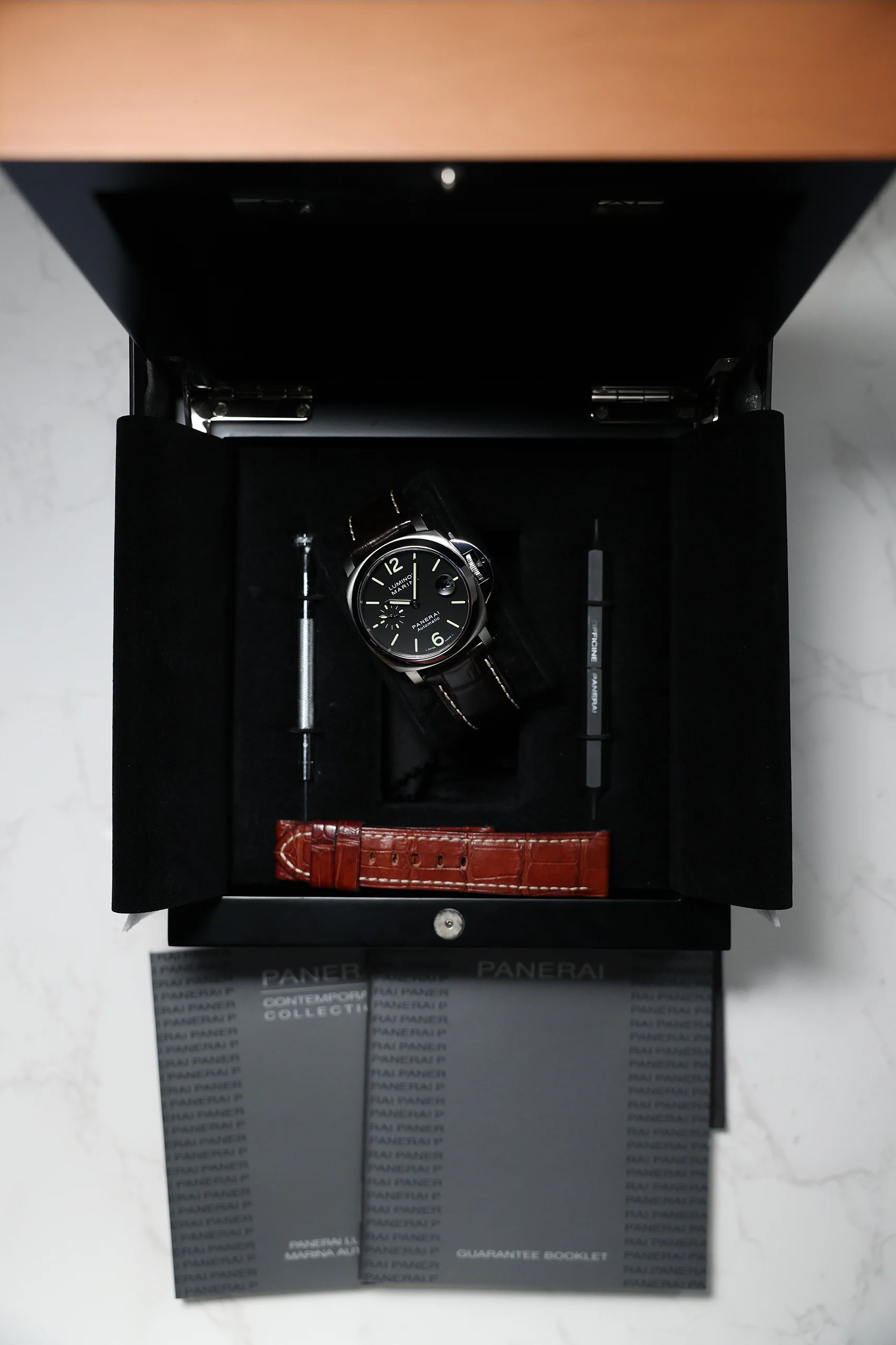 Panerai Luminor Auto 40mm PAM00048 2009 [Preowned] - Image 19
