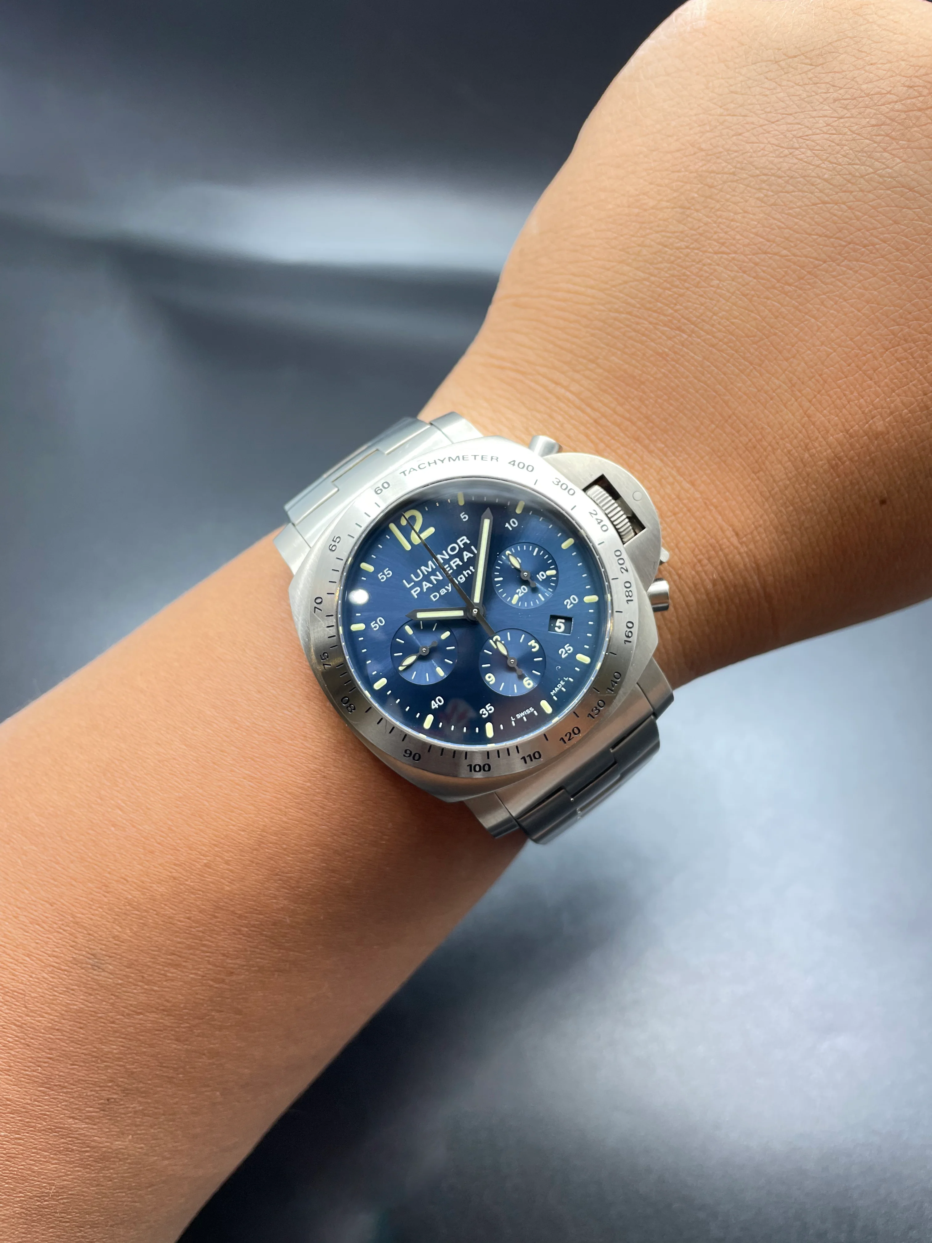 Panerai Luminor Daylight Titanium LE 44mm PAM00327 2010 [Preowned] - Image 2