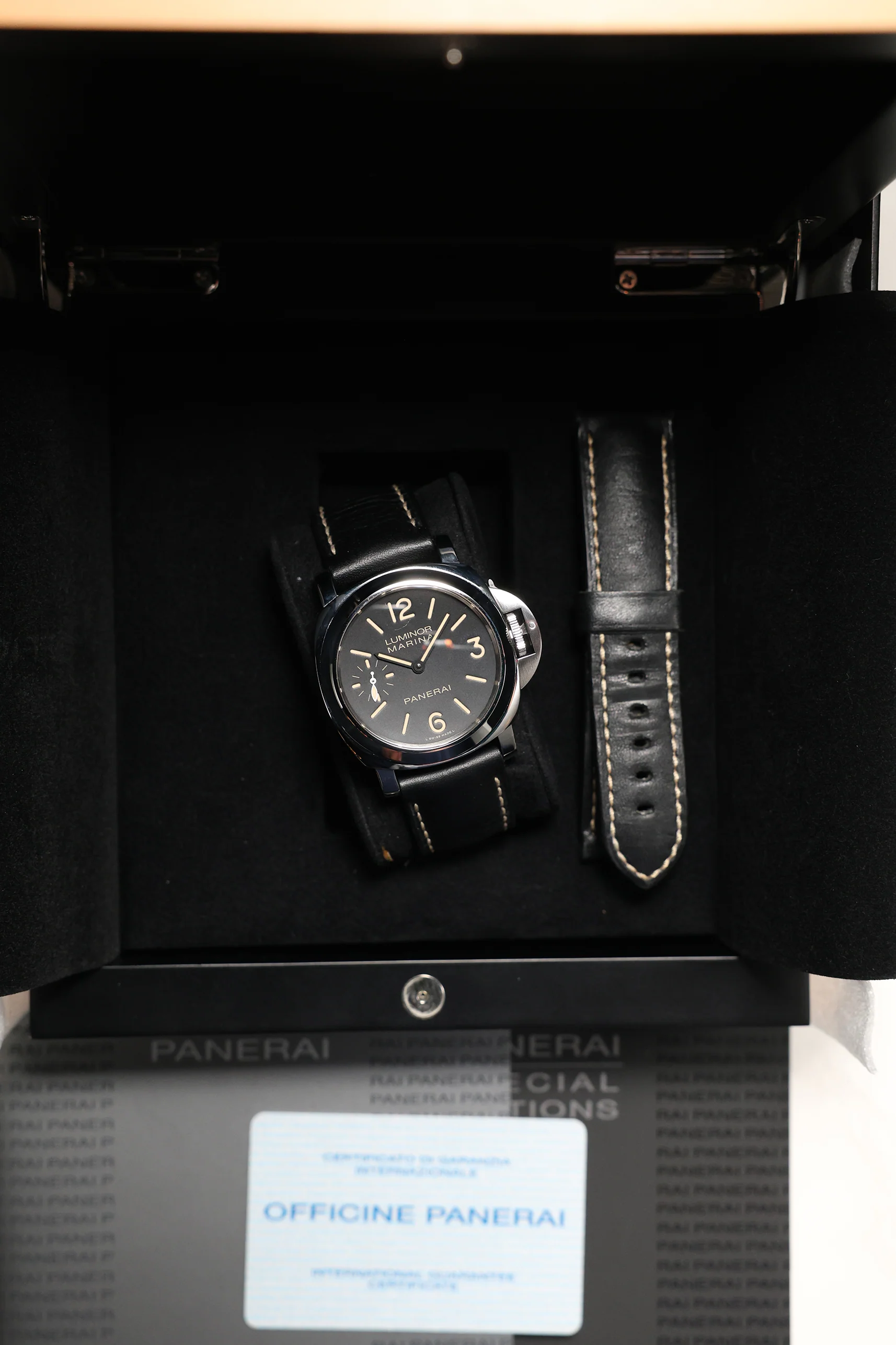 Panerai Luminor Marina HK China 44mm PAM00367 2011 [Preowned] - Image 15