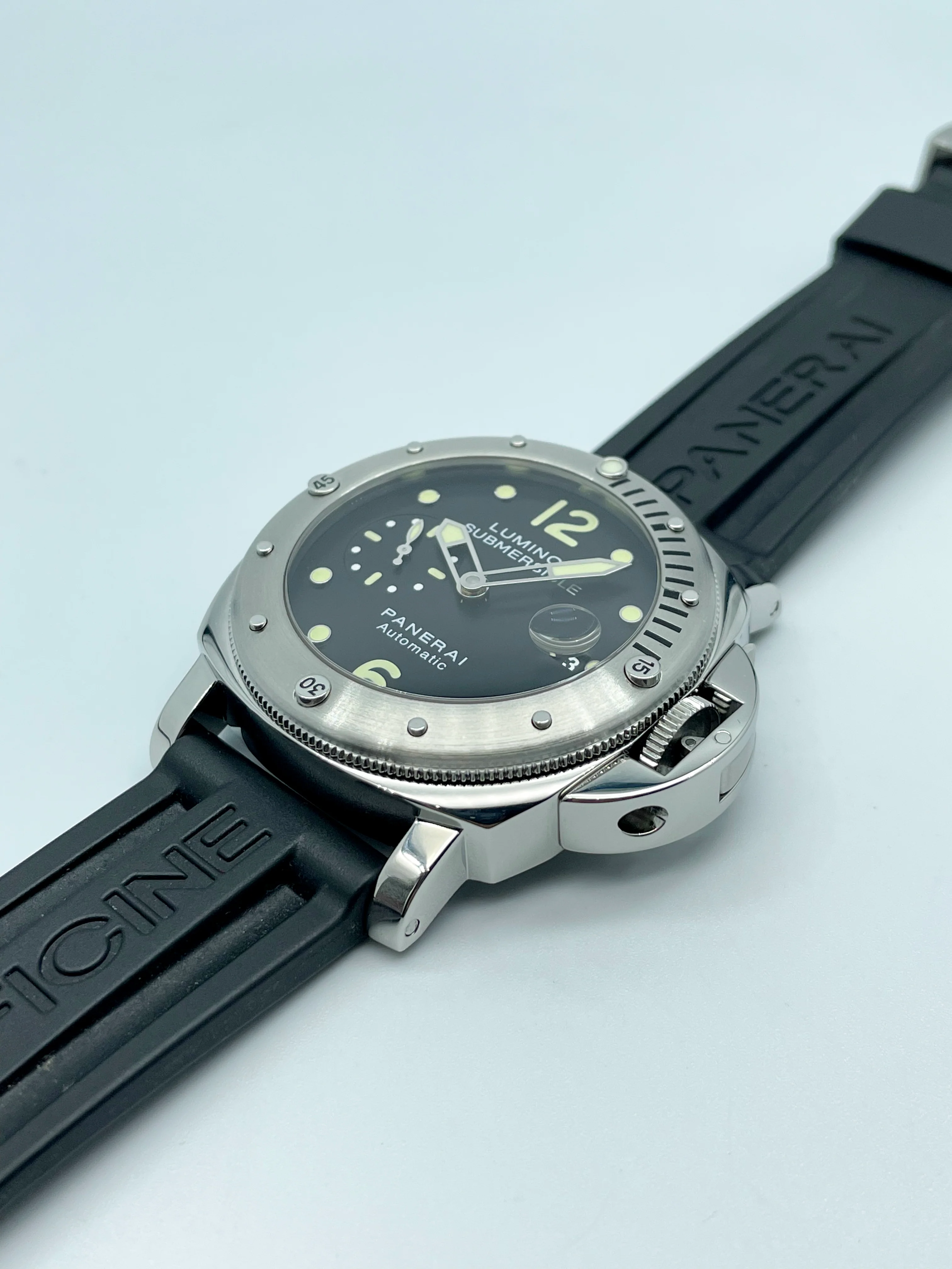 Panerai Submersible Automatic 44mm PAM00024 2015 [Preowned] - Image 12