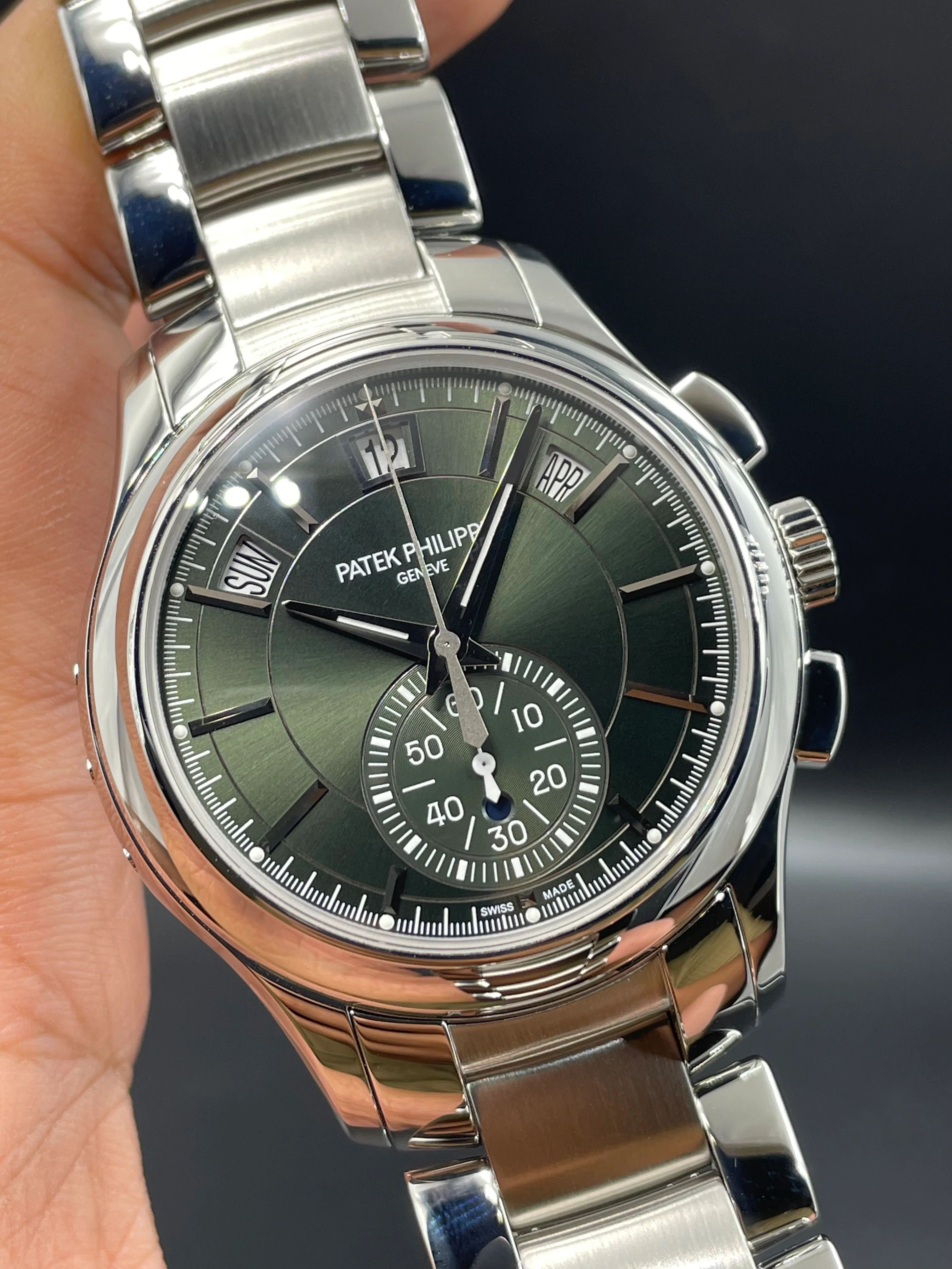Patek Philippe Annual Calendar Flyback Chronograph 5905/1A-001 2022 [NOS] - Image 3