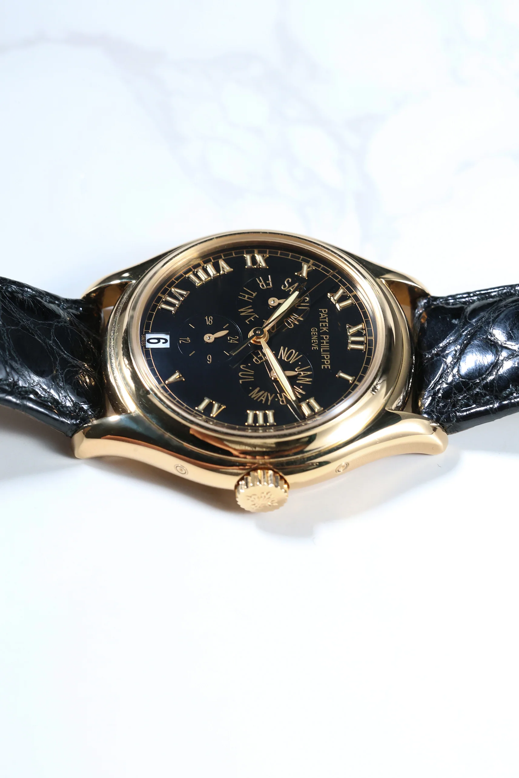Patek Philippe Annual Calendar 5035J-020 2001 [Preowned] - Image 12