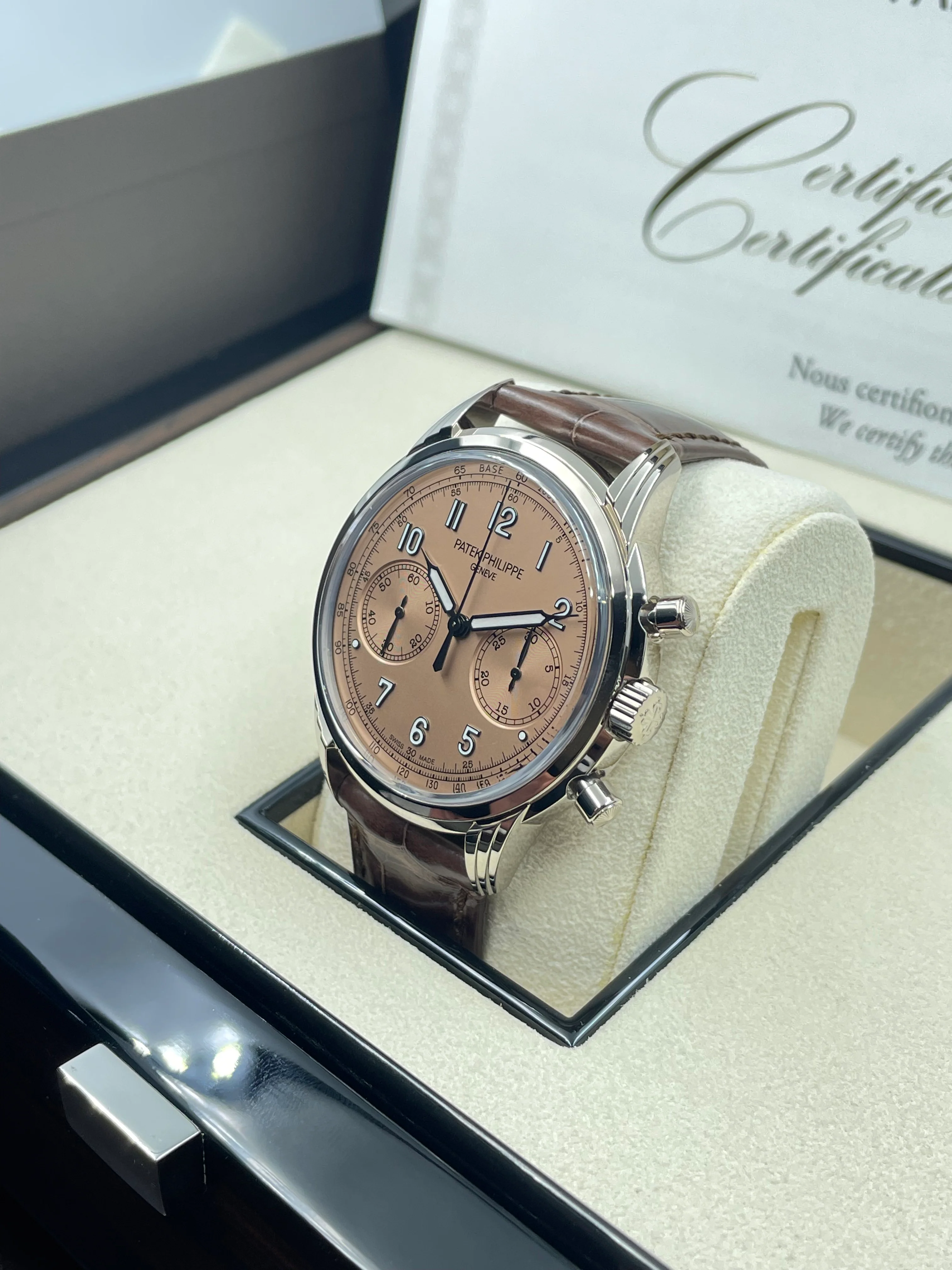 Patek Philippe Chronograph 5172G-010 2023 [Preowned] - Image 6
