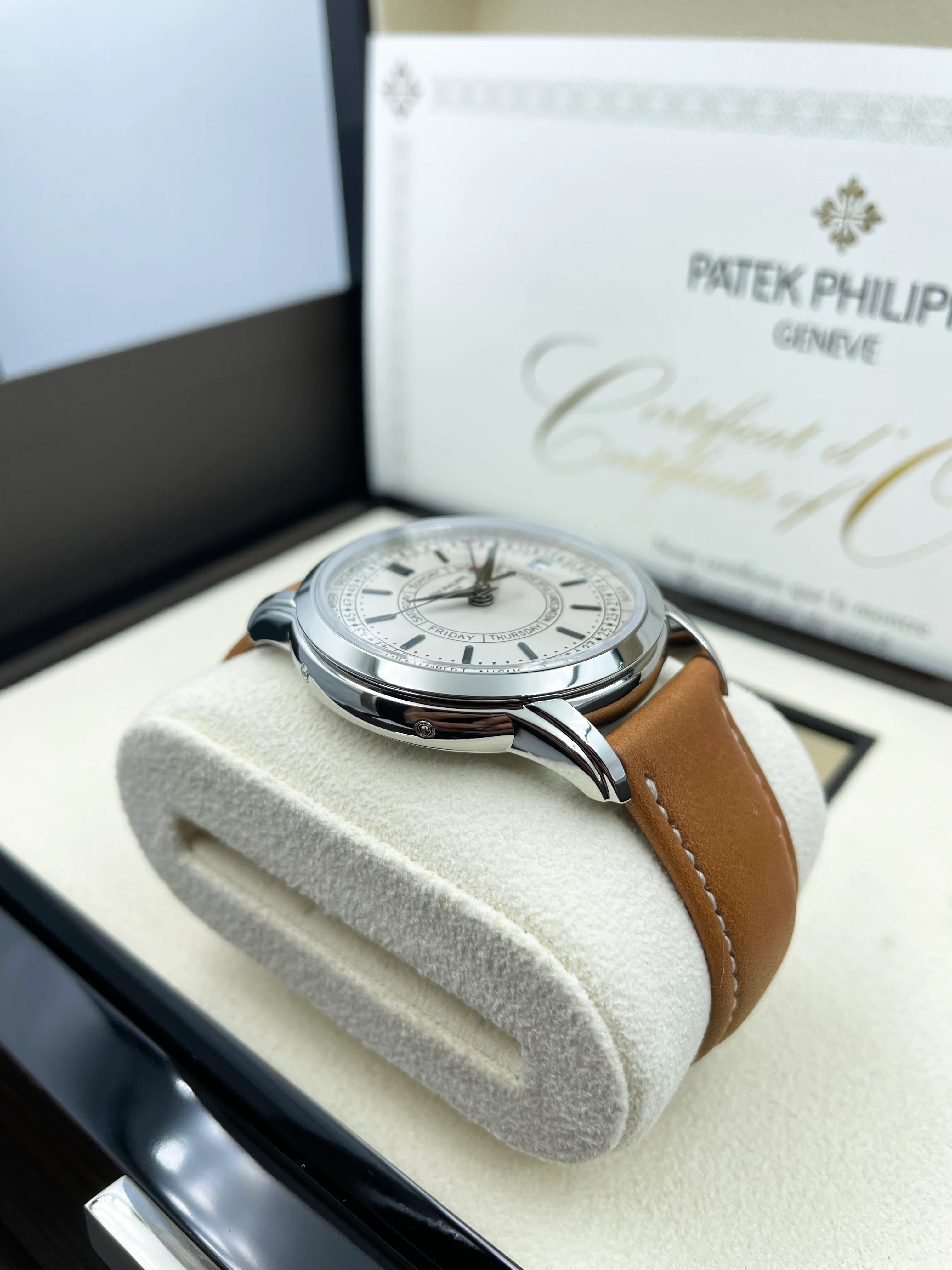 Patek Philippe Complications Calatrava Weekly Calendar 5212A 2021 NOS - Image 13