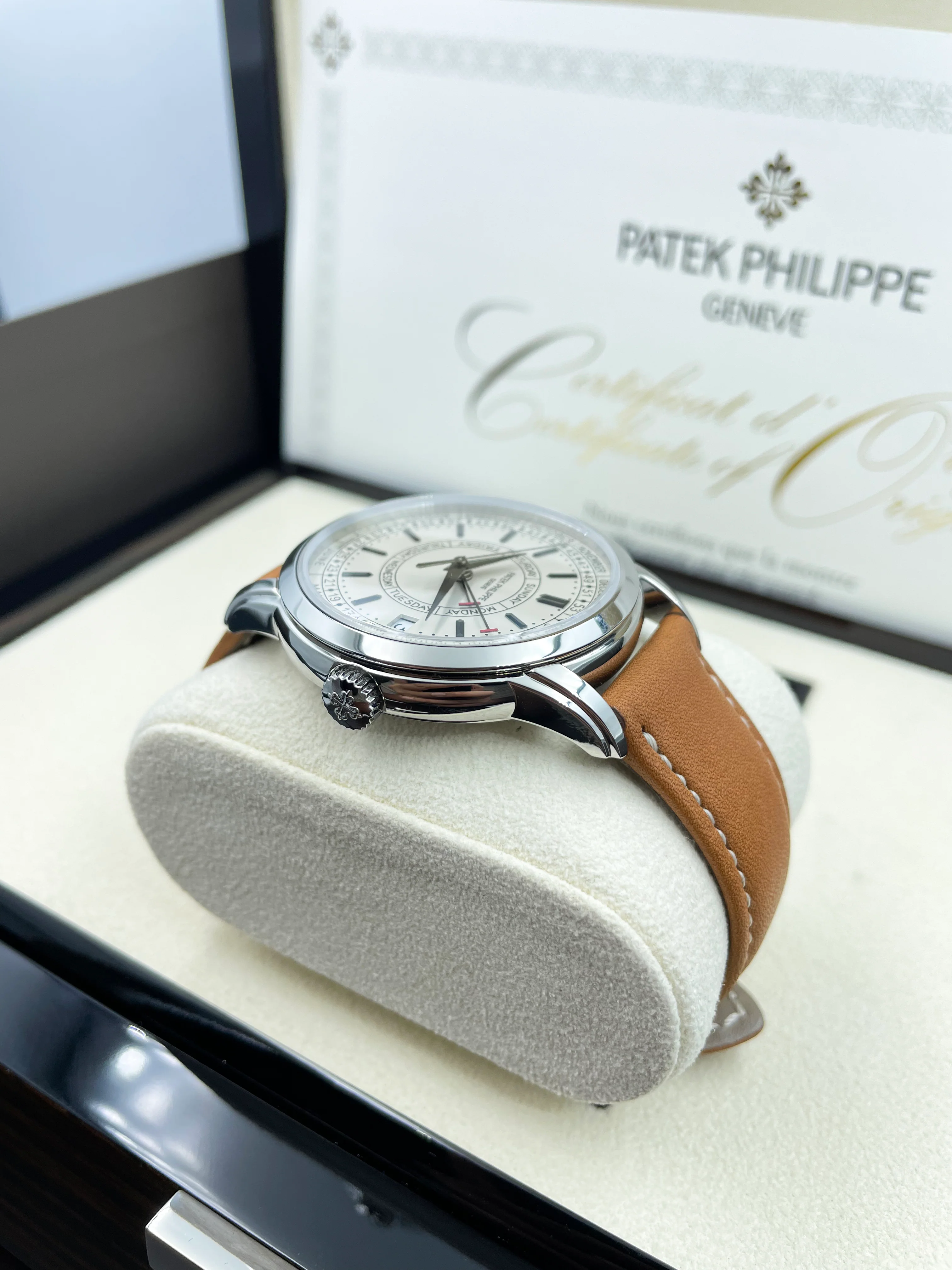 Patek Philippe Complications Calatrava Weekly Calendar 5212A 2021 NOS - Image 16