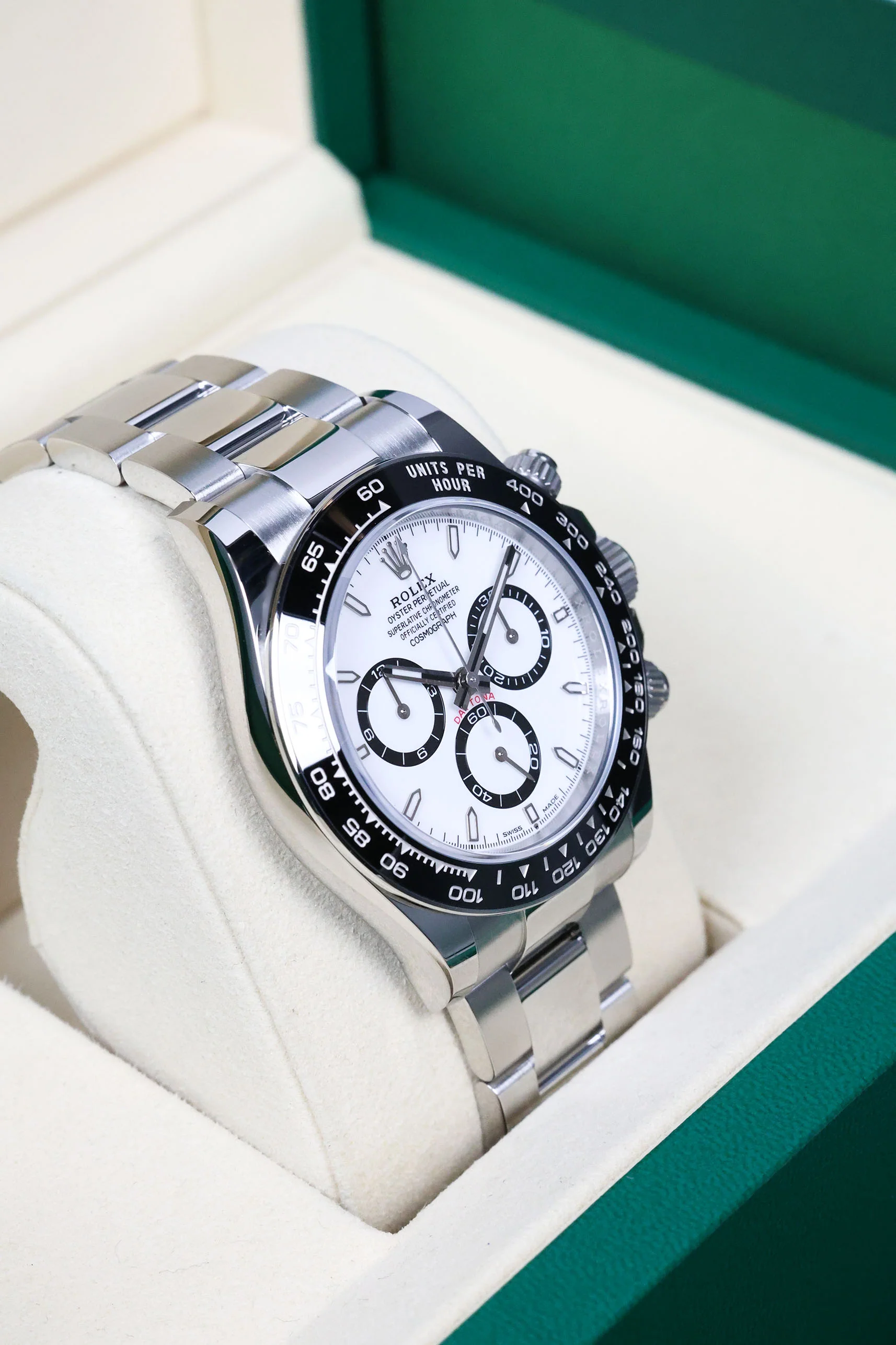 Rolex Cosmograph Daytona Steel White Panda 126500LN - Image 10