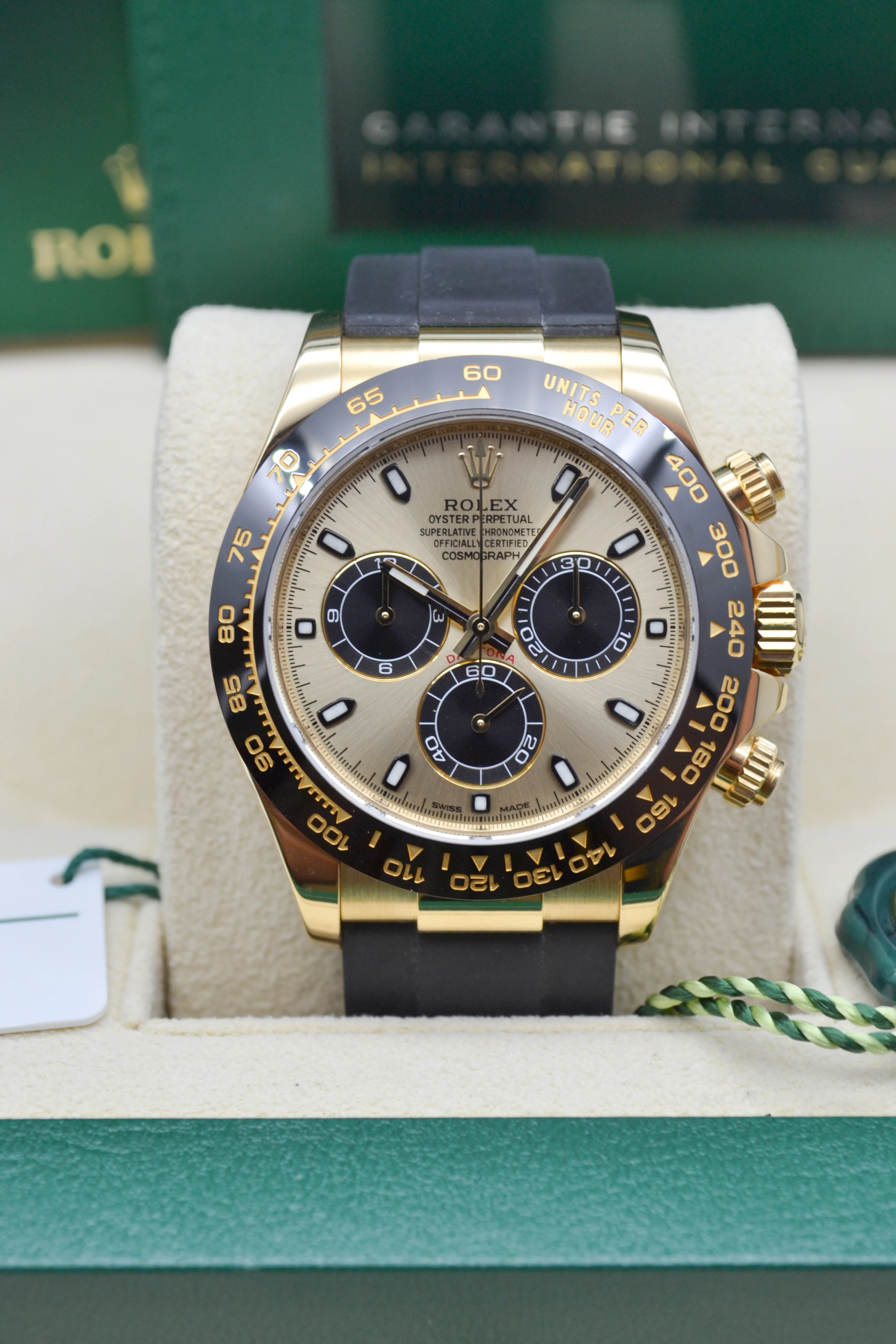 Rolex Cosmograph Daytona Yellow Gold YML Oysterflex 116518LN 2023 [Preowned] - Image 4