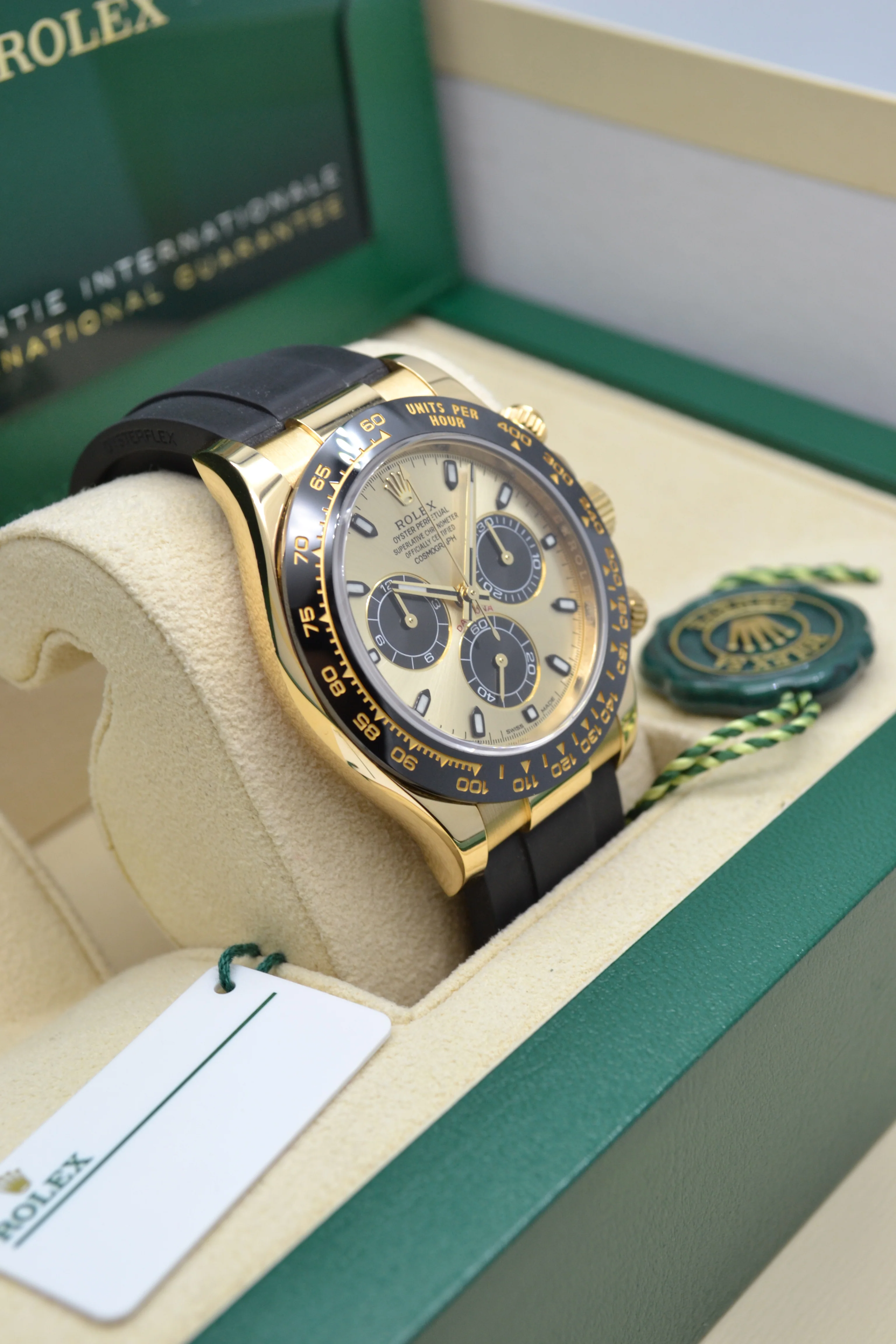 Rolex Cosmograph Daytona Yellow Gold YML Oysterflex 116518LN 2023 [Preowned] - Image 5