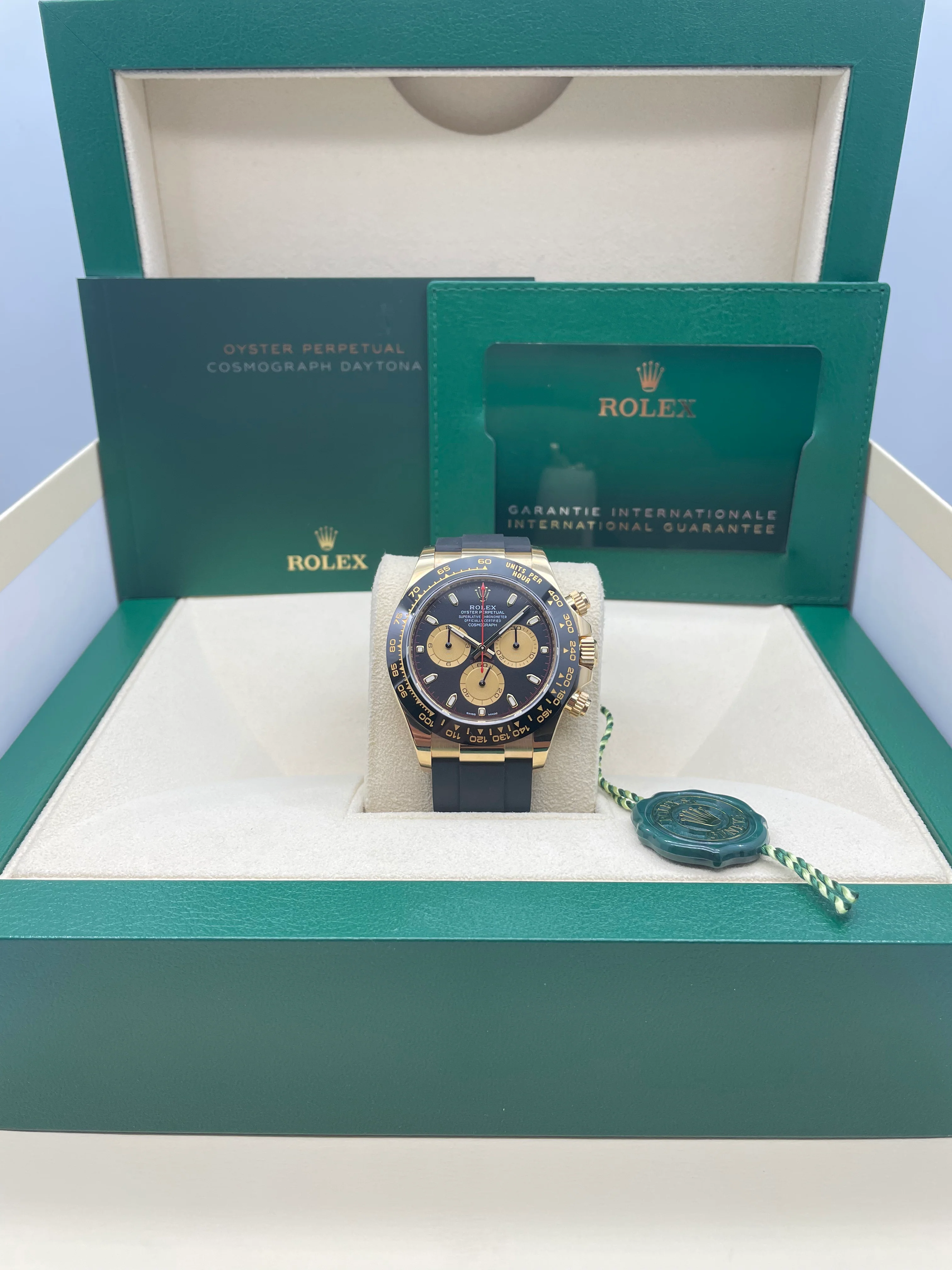 Rolex Cosmograph Daytona Yellow Gold on Oysterflex Paul Newman 116518LN 2022 [Preowned] - Image 14