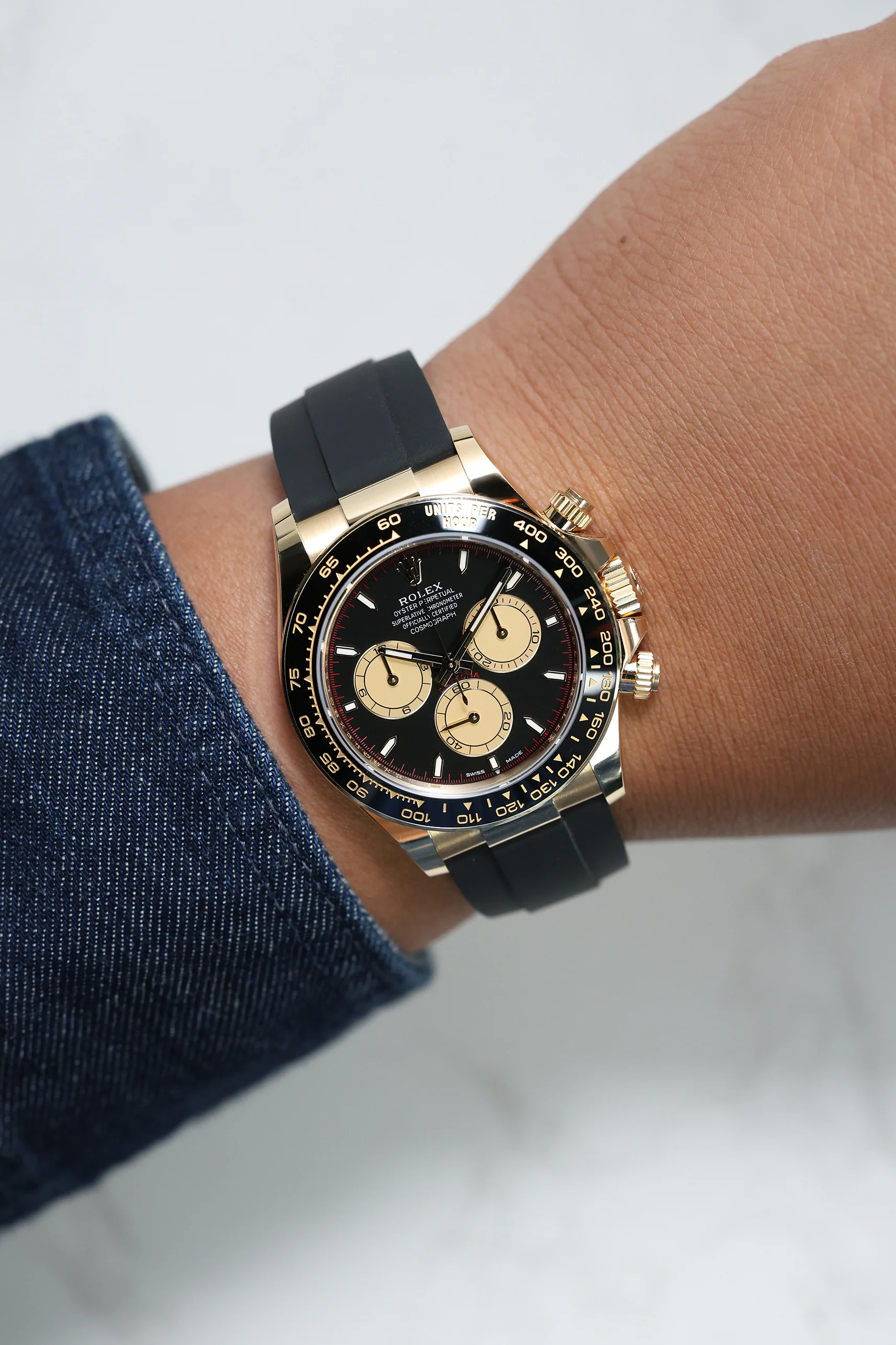 Rolex Cosmograph Daytona Yellow Gold Paul Newman on Oysterflex 126518LN - Image 6
