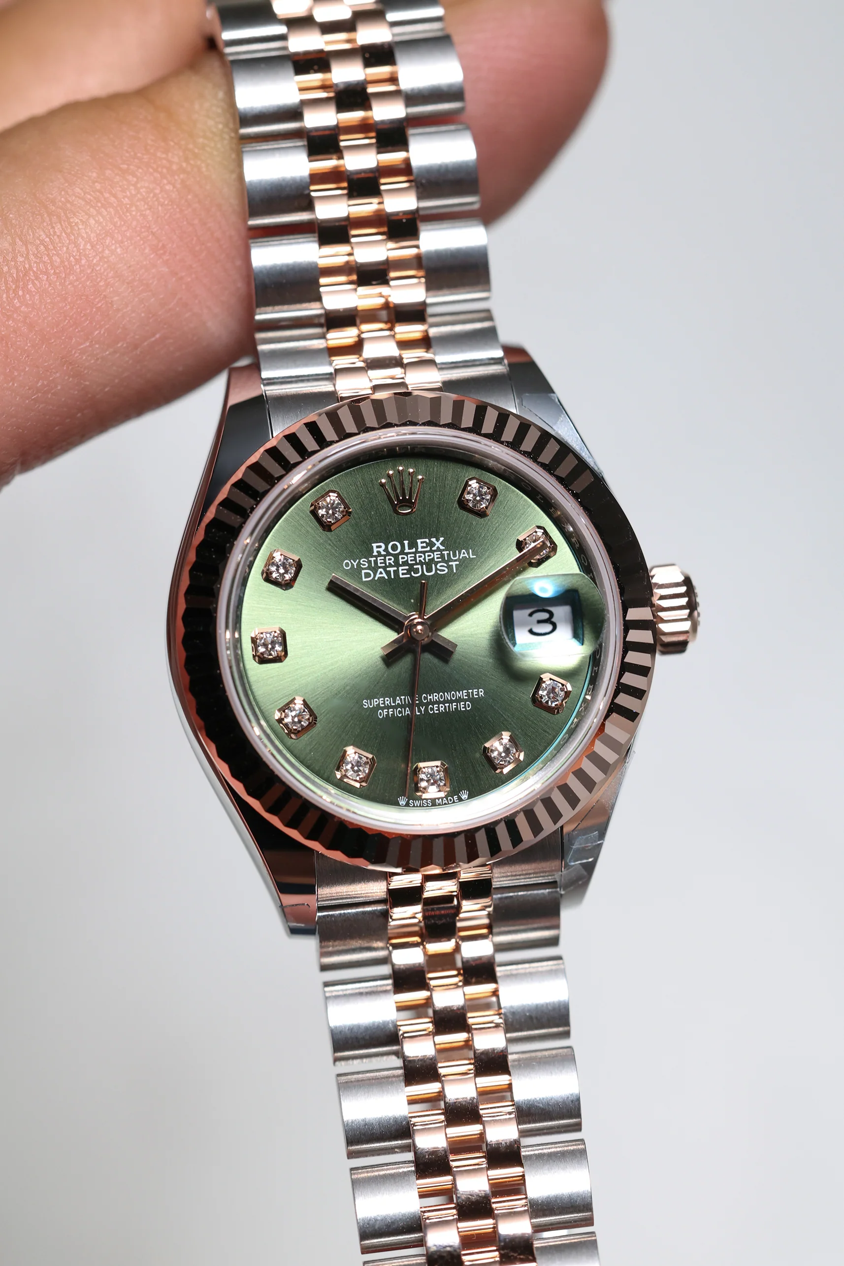 Rolex Datejust 28mm Olive Green 10 Diamond Steel Everose on Jubilee 279171 - Image 7