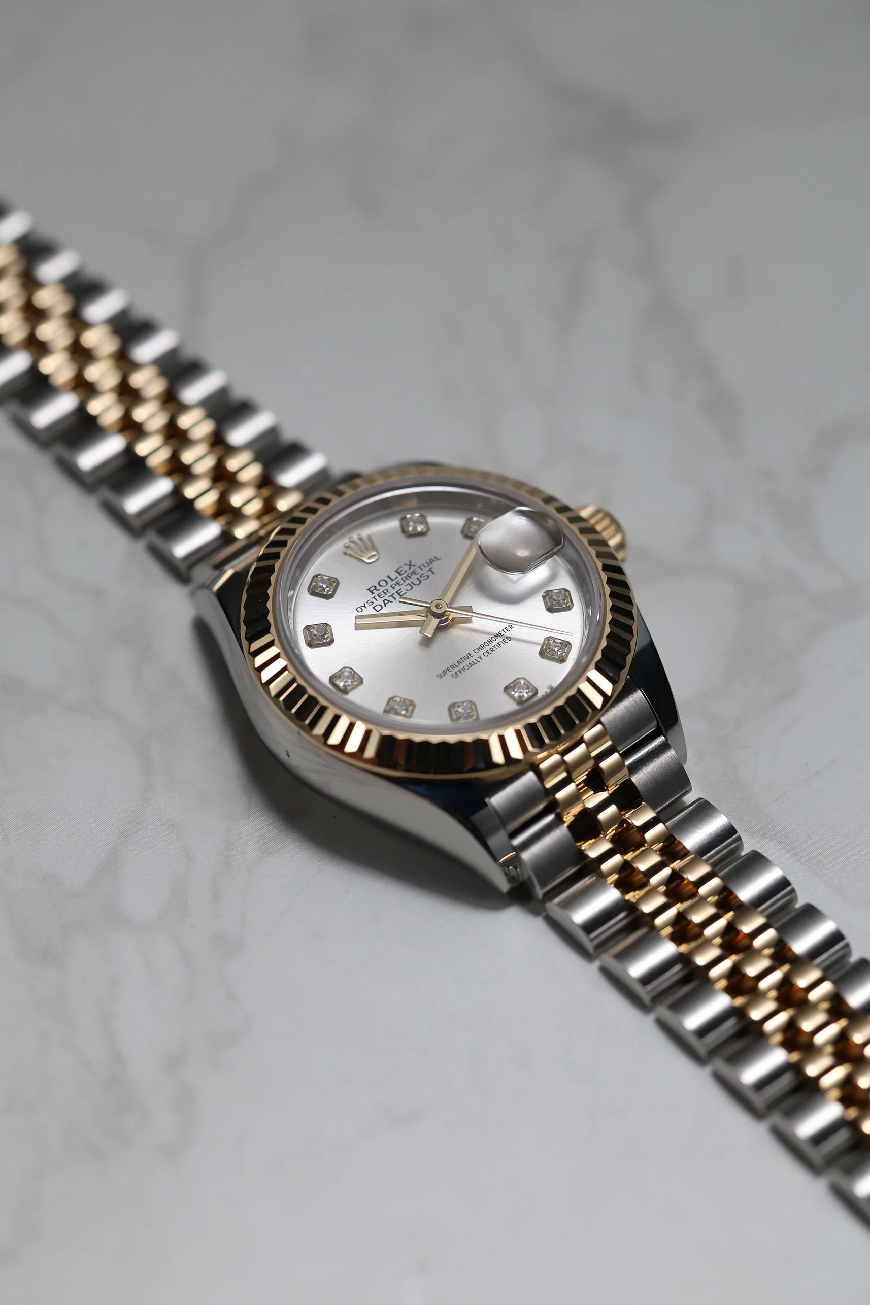 Rolex Datejust 28mm Silver 10 Diamonds Rolesor Jubilee 279173 2021 [Preowned] - Image 11