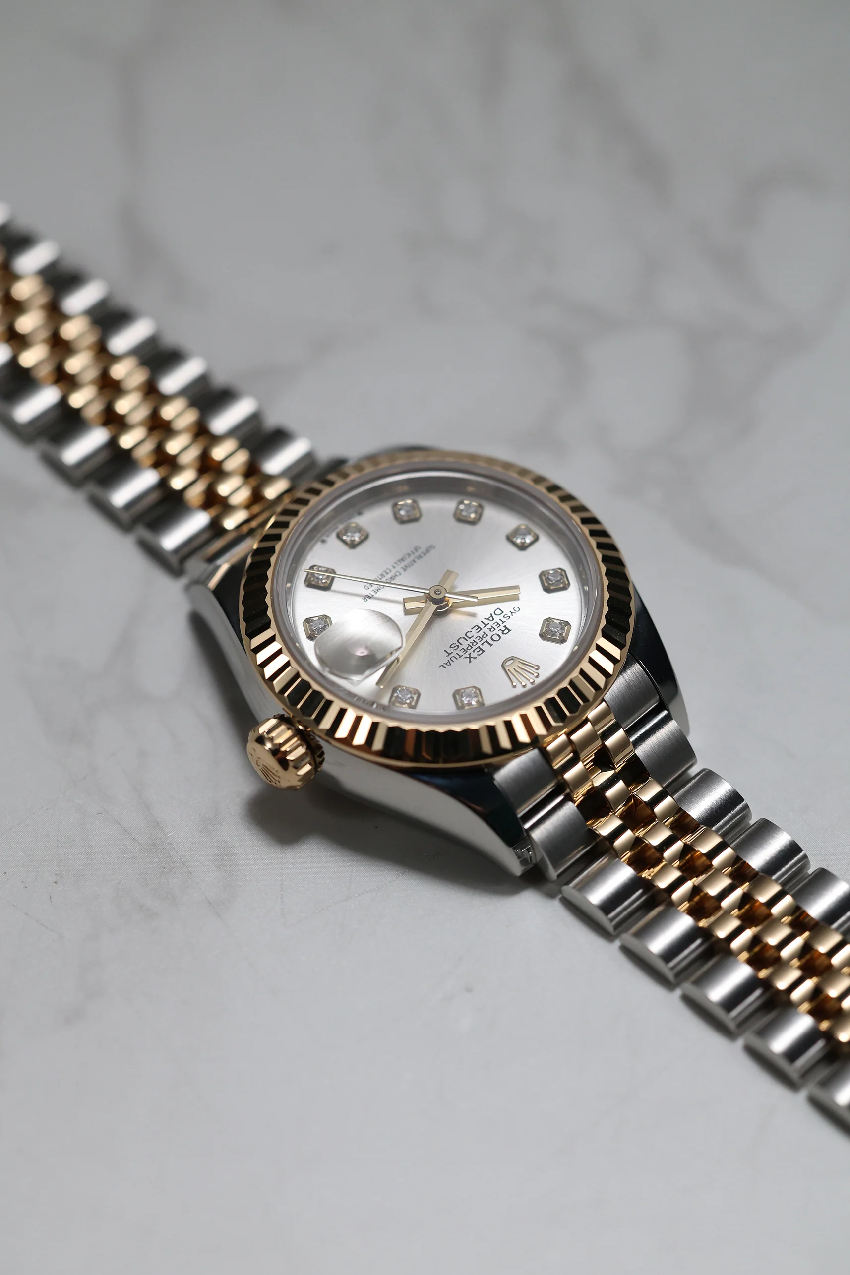 Rolex Datejust 28mm Silver 10 Diamonds Rolesor Jubilee 279173 2021 [Preowned] - Image 14