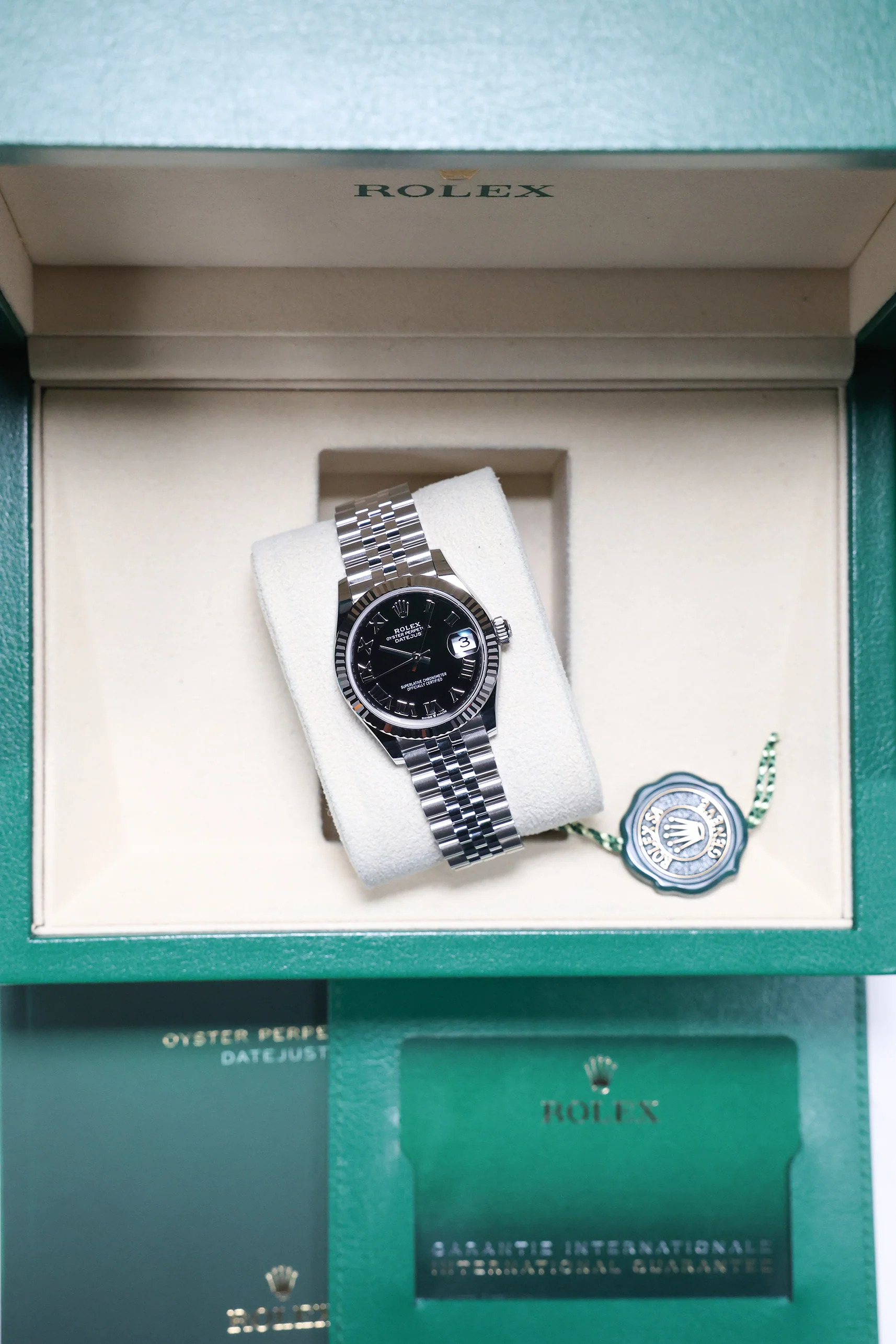 Rolex Datejust 31mm Black Roman Jubilee 278274 - Image 14
