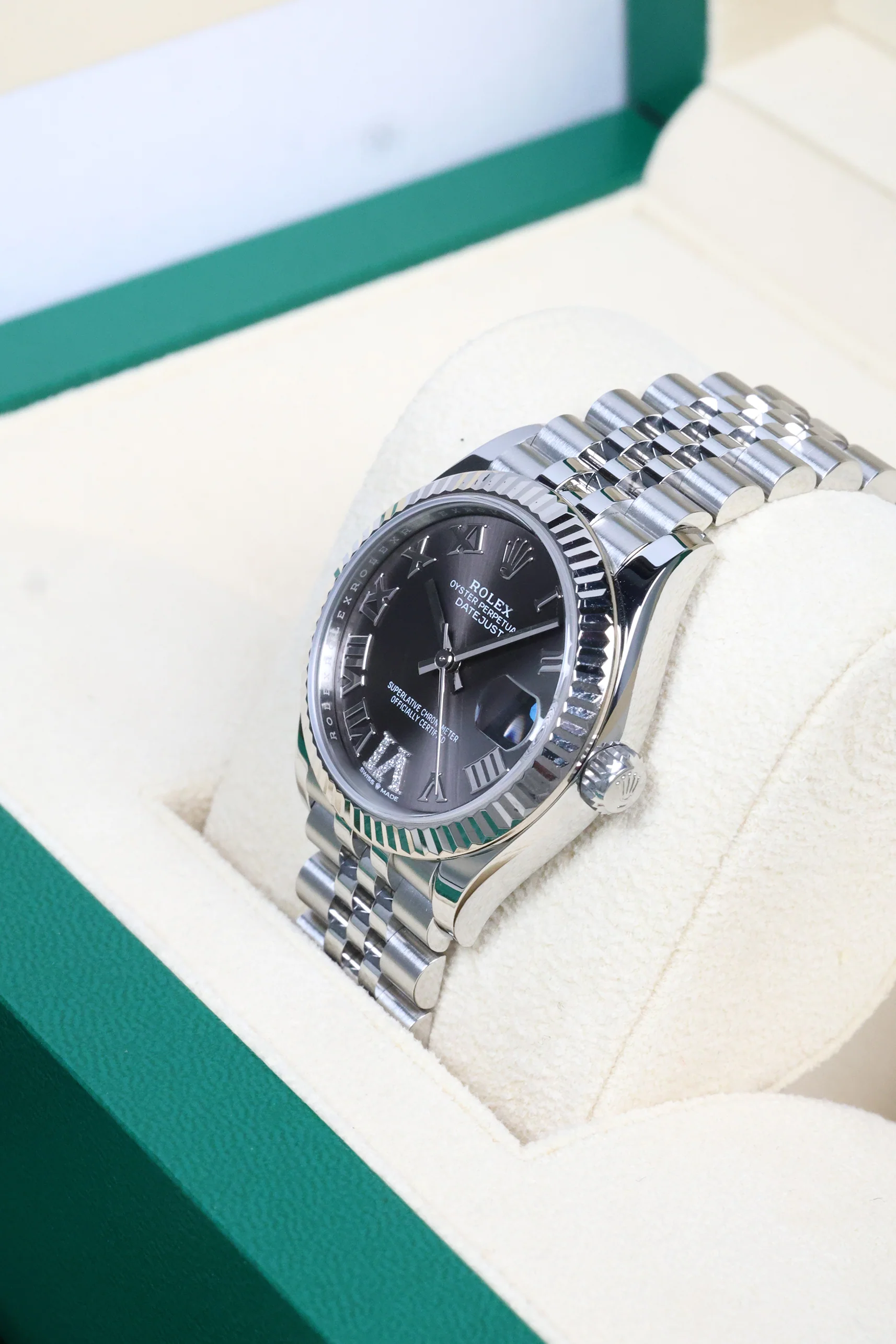 Rolex Datejust 31mm Grey Diamond VI Jubilee 278274 2024 [Preowned] - Image 9