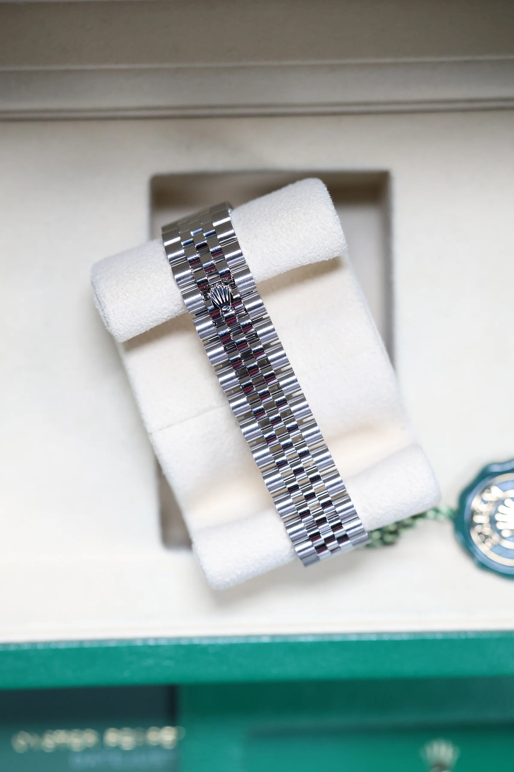 Rolex Datejust 31mm Grey Roman Jubilee 278274 - Image 13