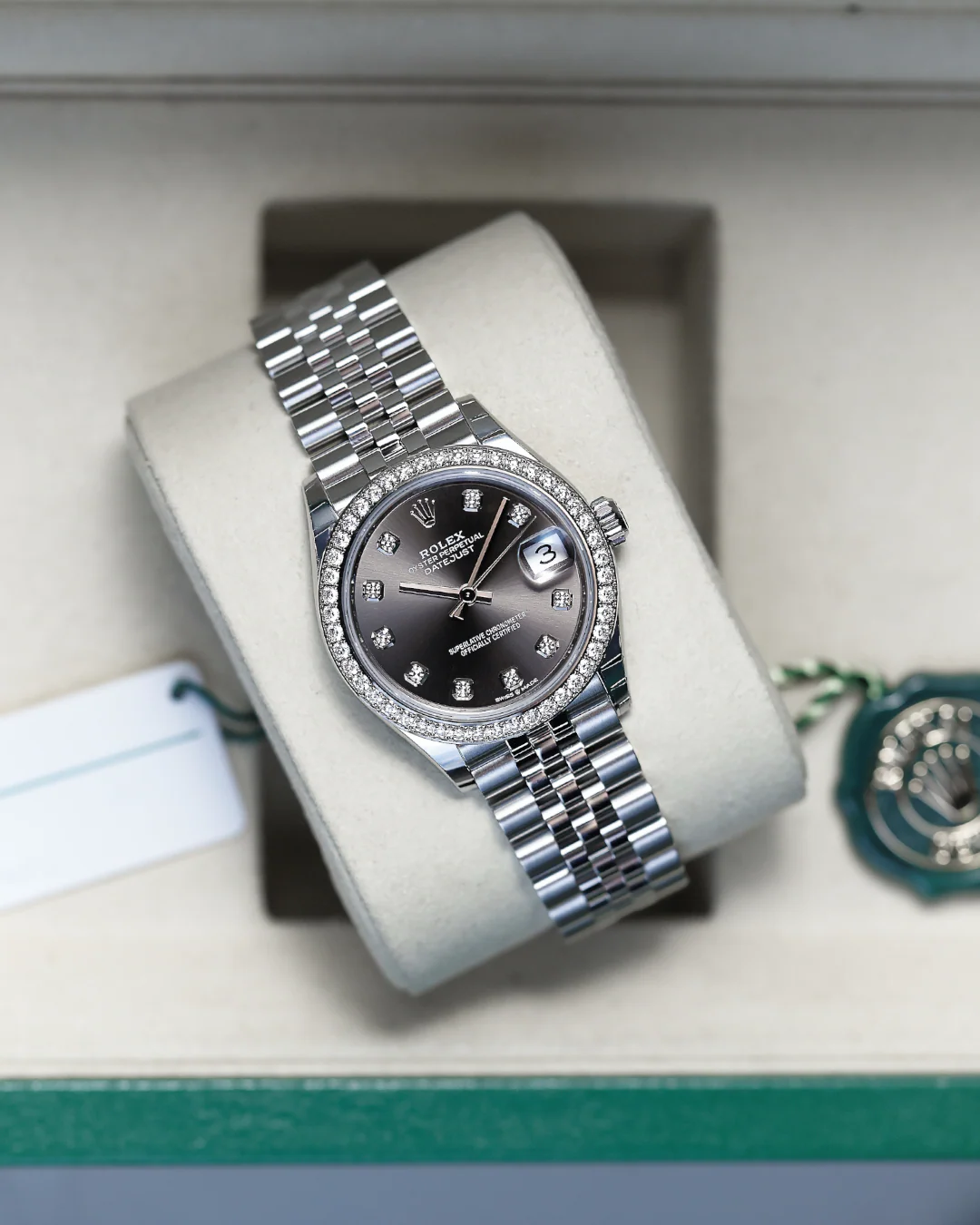 Rolex Datejust 31mm Diamond Bezel 10 Diamond Grey Jubilee 278384RBR - Image 8