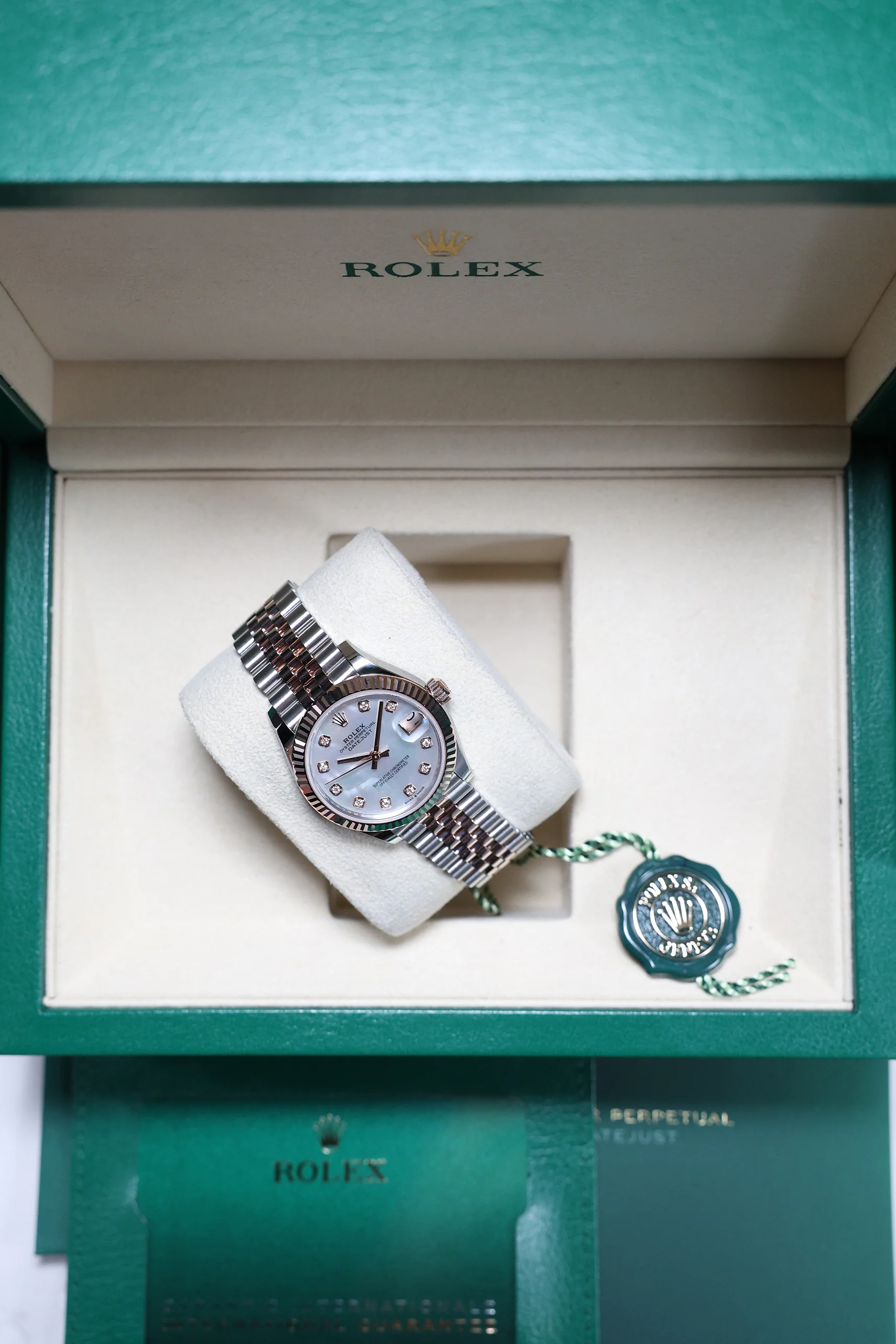 Rolex Datejust 31mm Mother of Pearl 10 Diamonds Everose Jubilee 278271 - Image 14