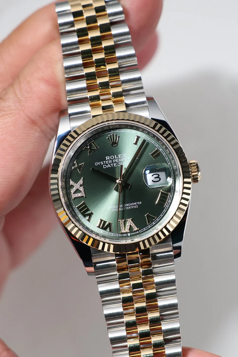 Rolex Datejust 36mm Olive Green VI IX Diamonds Rolesor Jubilee 126233 - Image 7