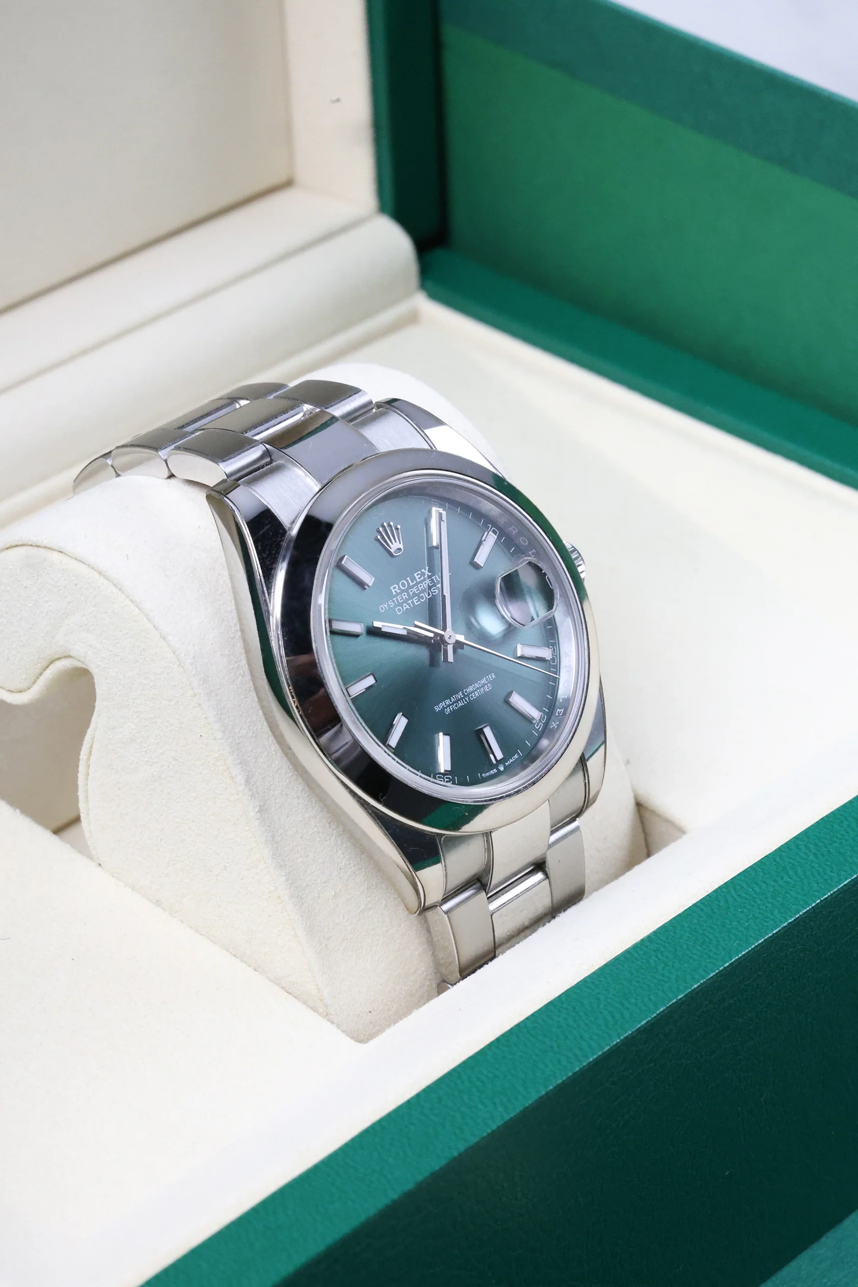 Rolex Datejust 41mm Mint Green Oyster 126300 2025 [Preowned] - Image 10