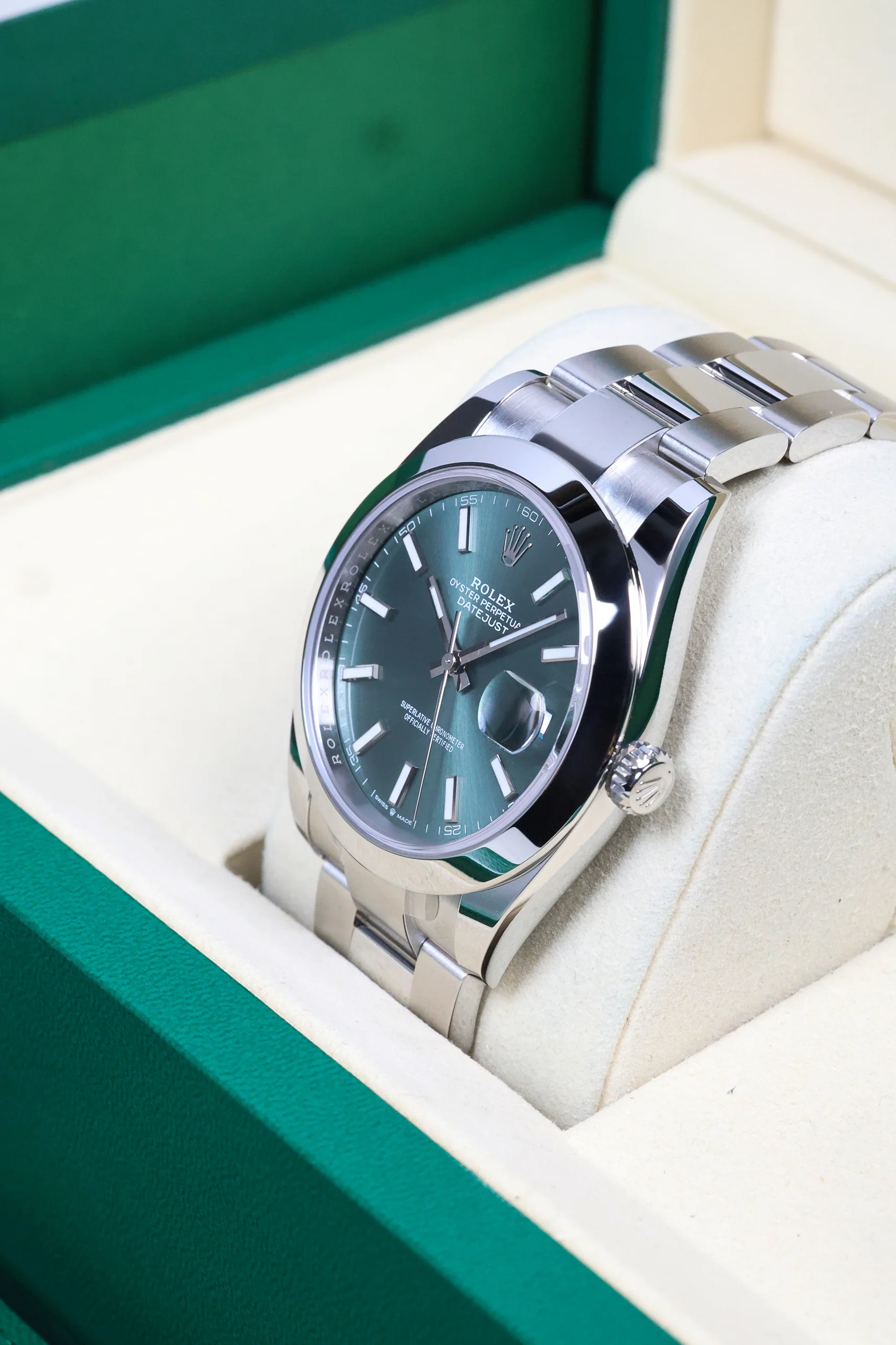 Rolex Datejust 41mm Mint Green Oyster 126300 - Image 9