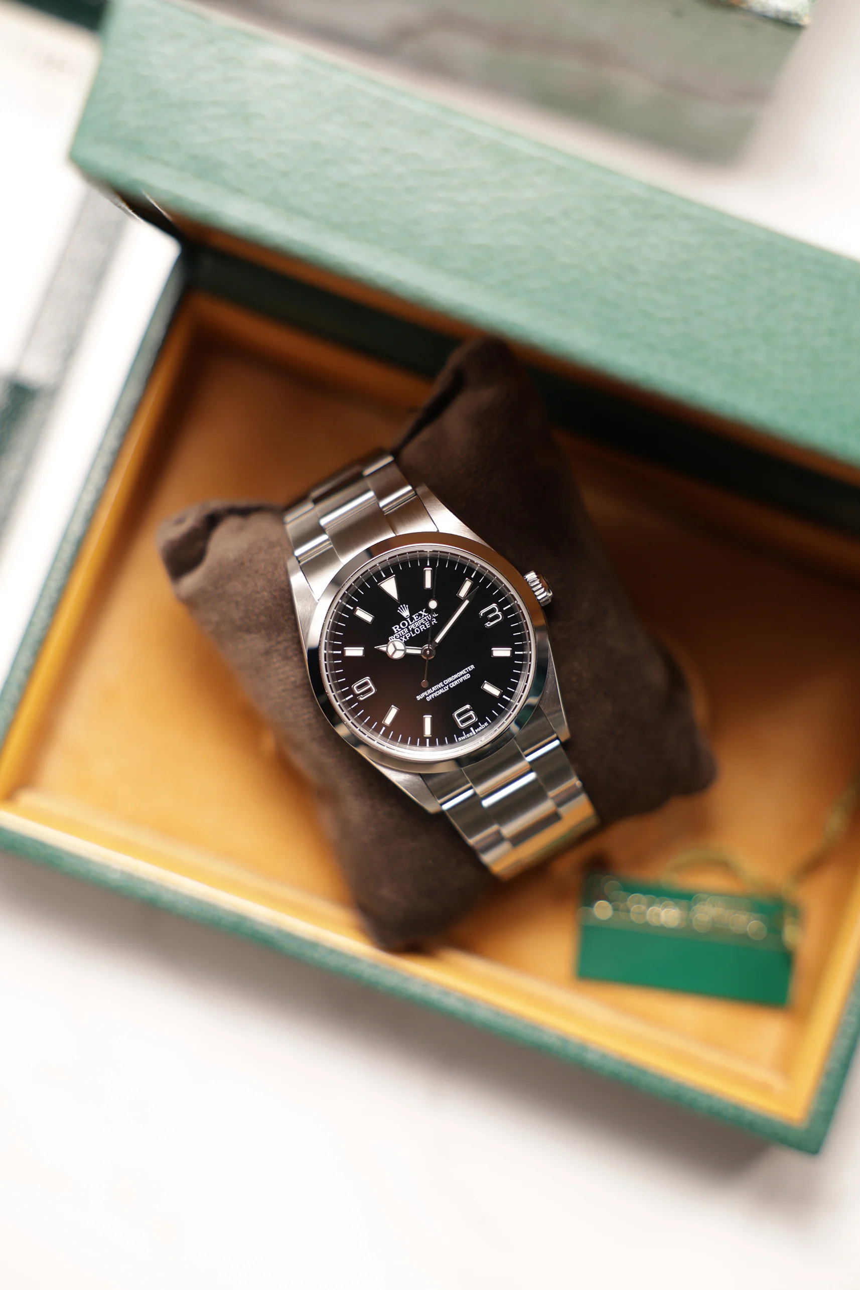 Rolex Explorer 1 36mm 114270 2003 Discontinued [Preowned] - Image 4