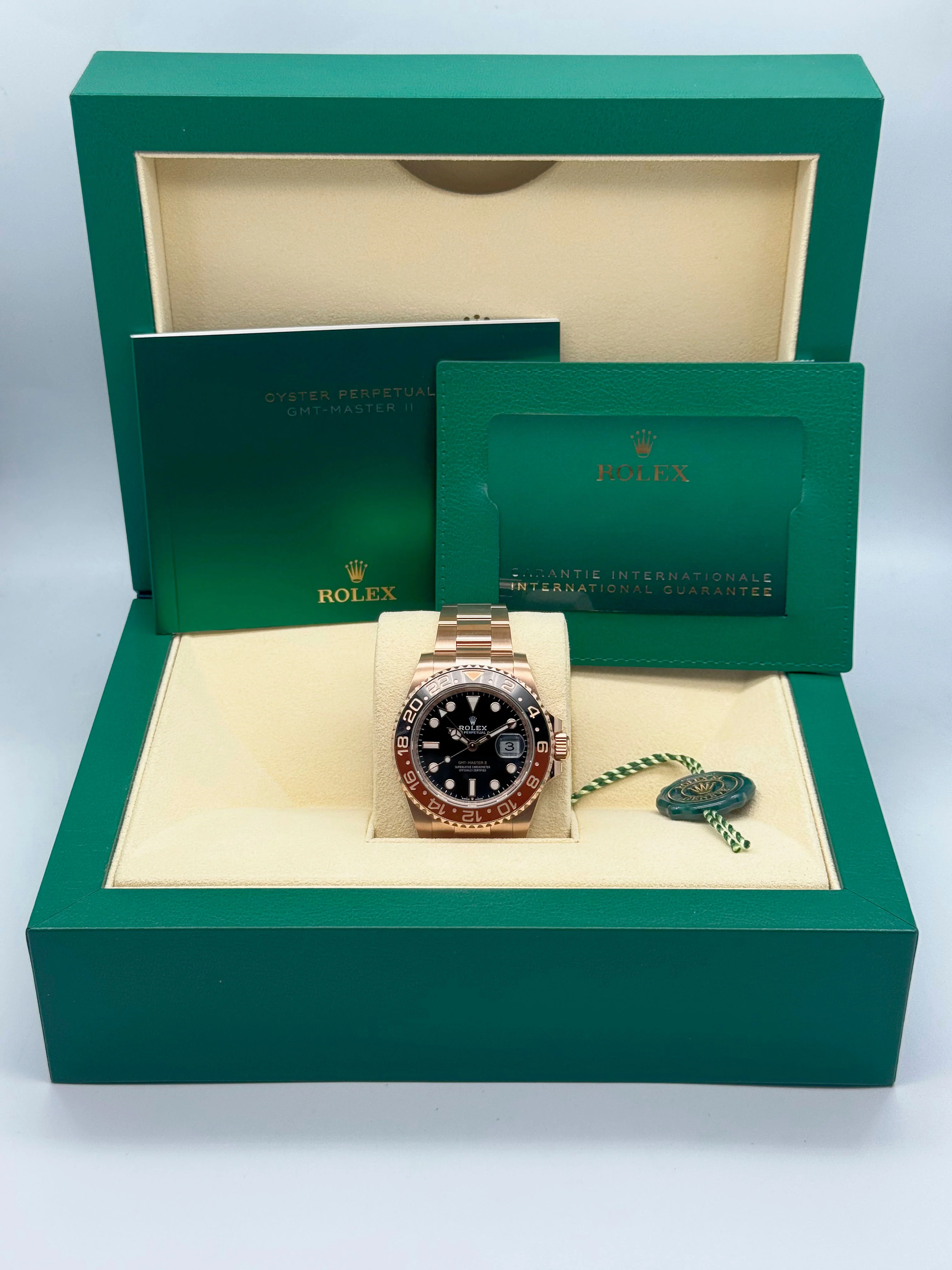Rolex GMT Master II "Root Beer" Everose 126715CHNR - Image 14